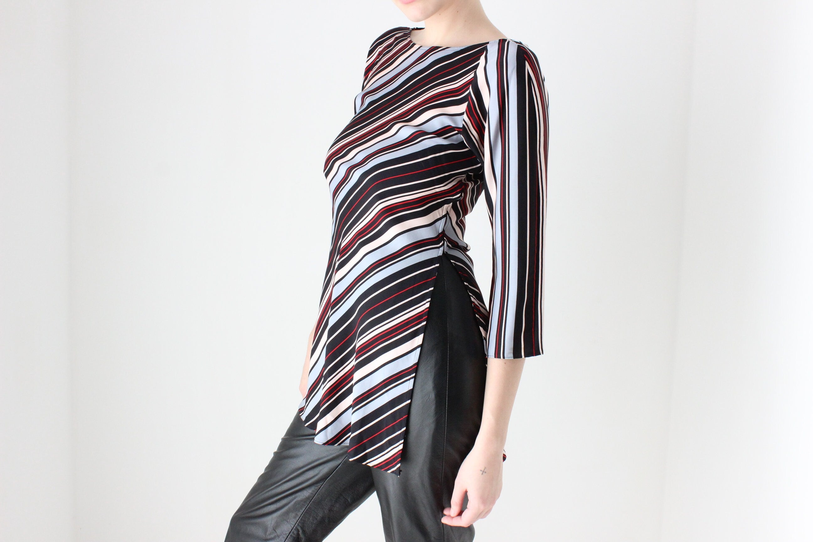 BALLETCORE 2000s Diane Von Furstenberg Striped Modernist Silk Top or Mini