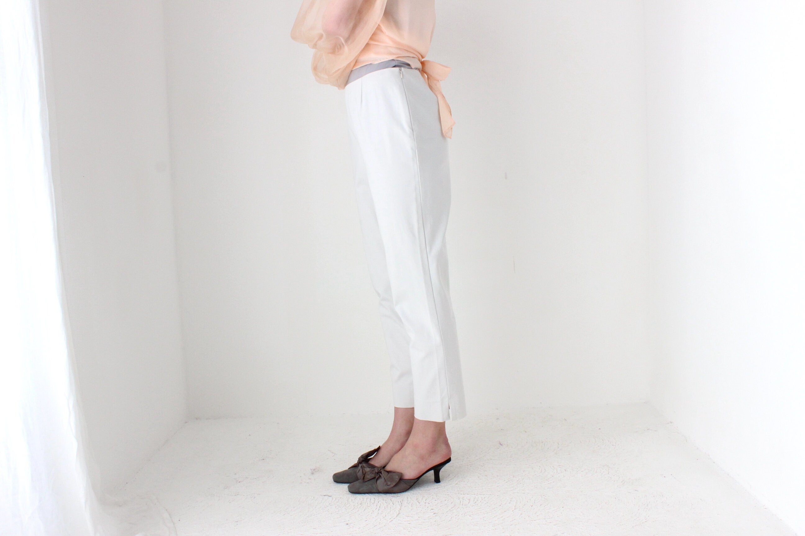 BALLETCORE Layfayette 148 Neutral Capri Pants