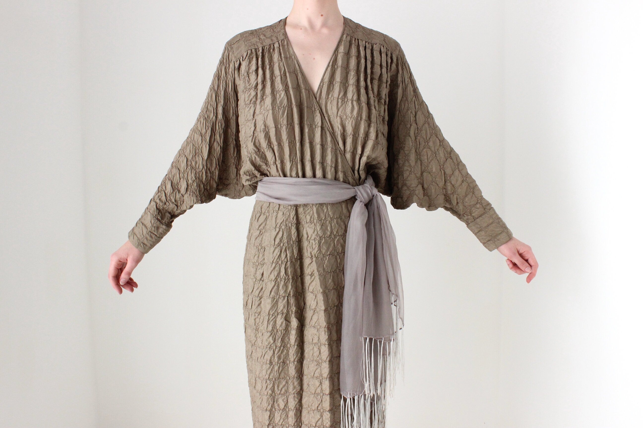 BALLETCORE 80s Pure Silk Textured Batwing Plunge Wrap Dress