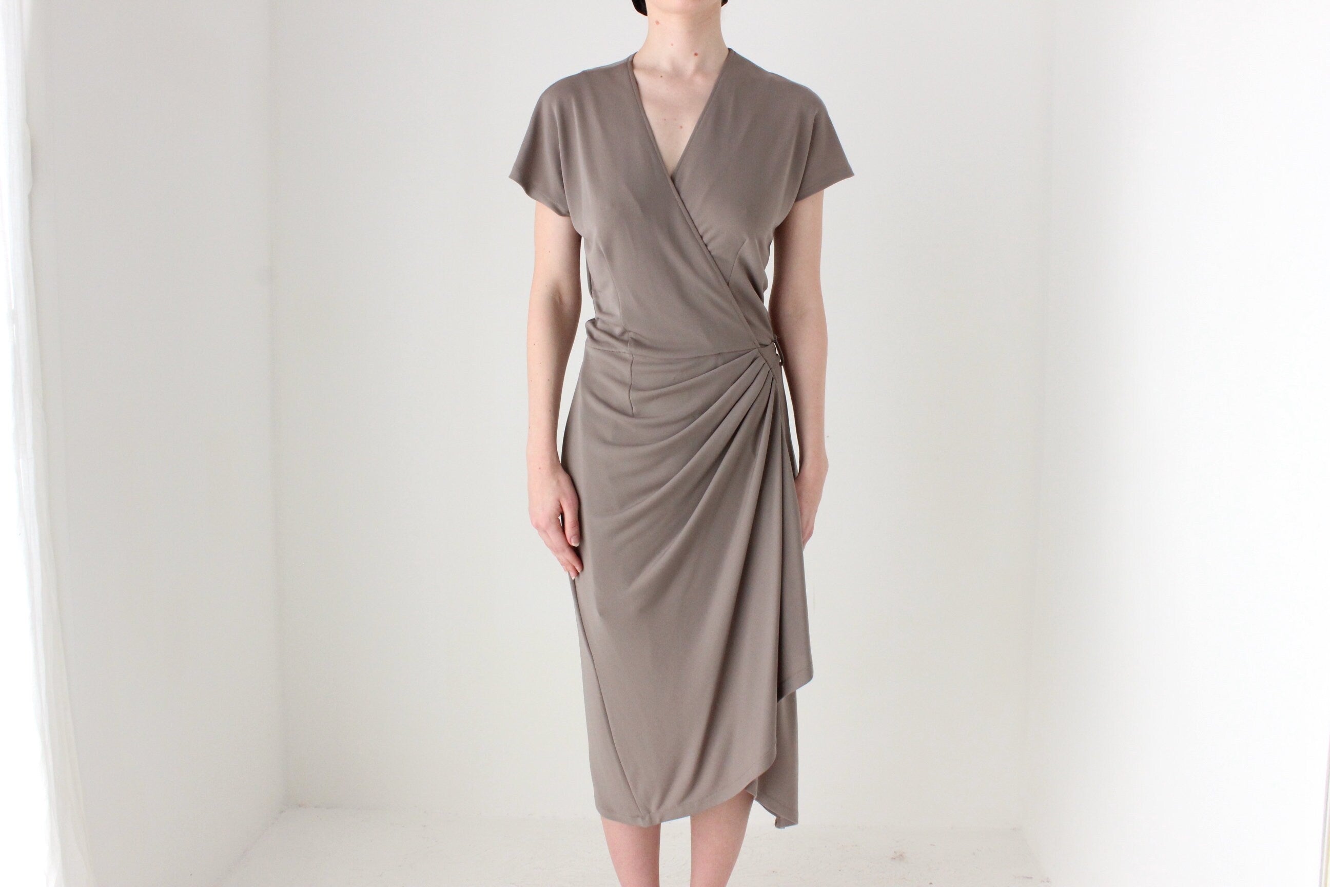 BALLETCORE 90s Neutral Taupe Plunge Wrap Dress
