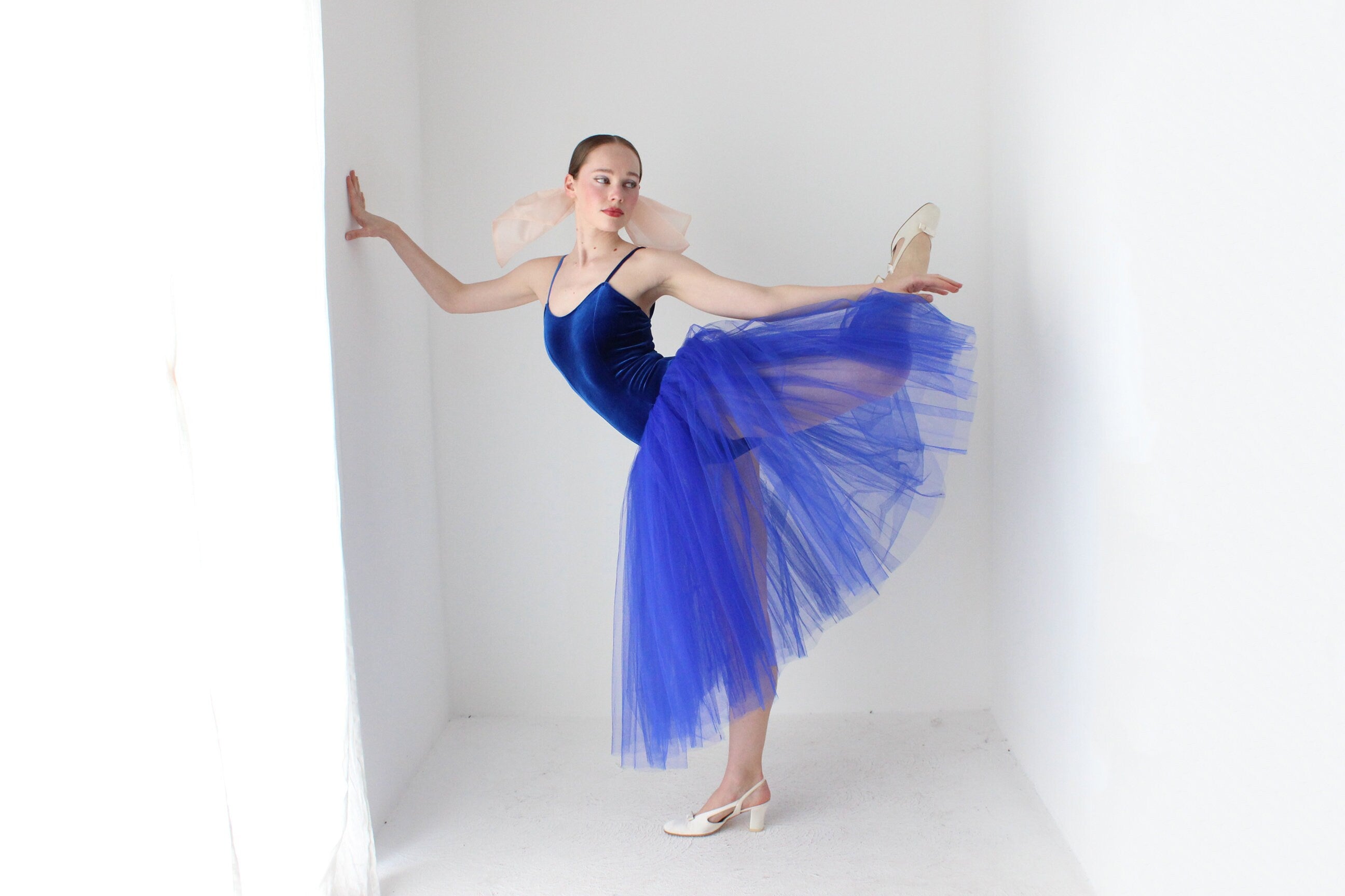 BALLETCORE 2000s Cobalt Tulle & Velvet Tutu Costume Dress