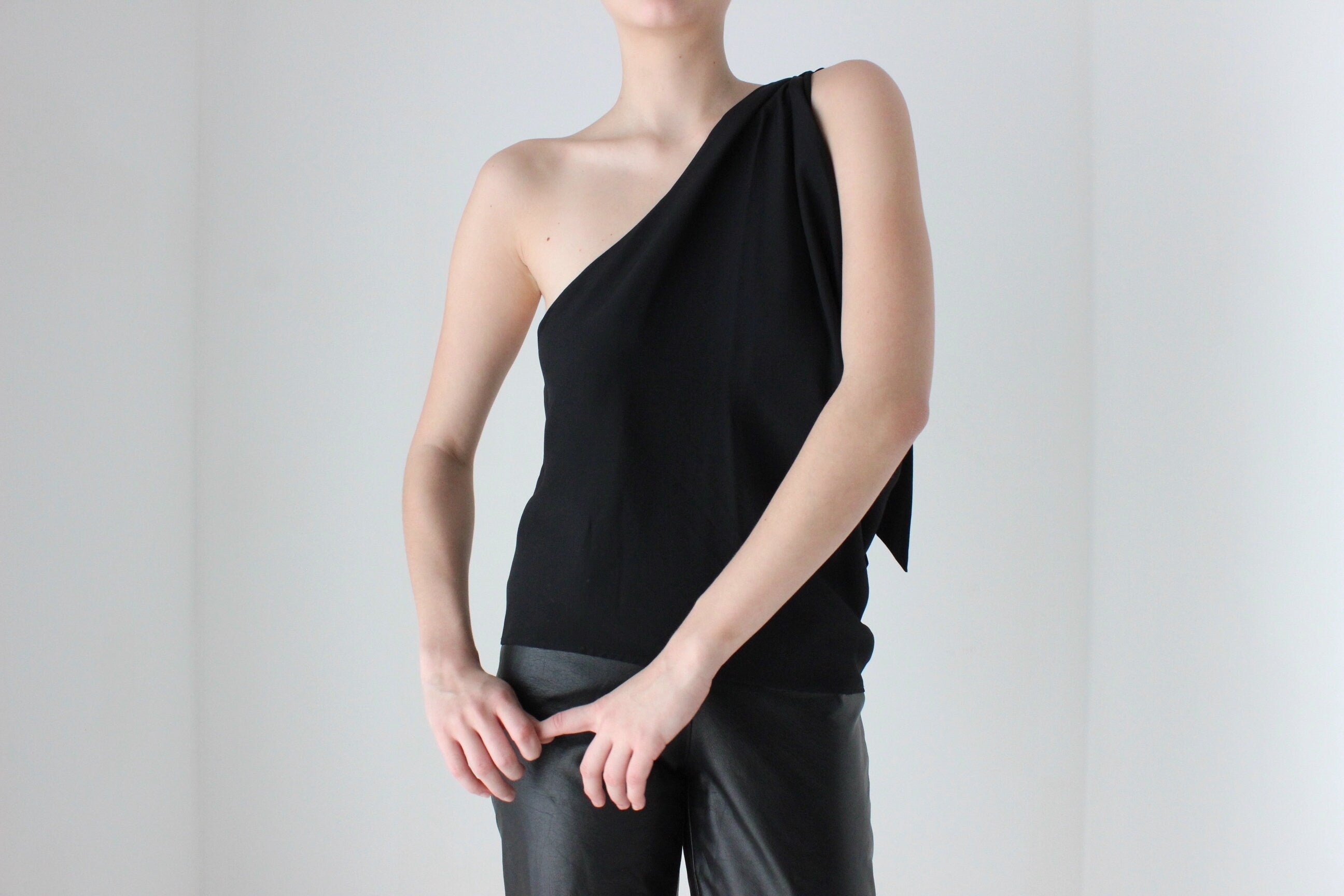 BALLETCORE 2000s Pure Silk Convertible Halter Top