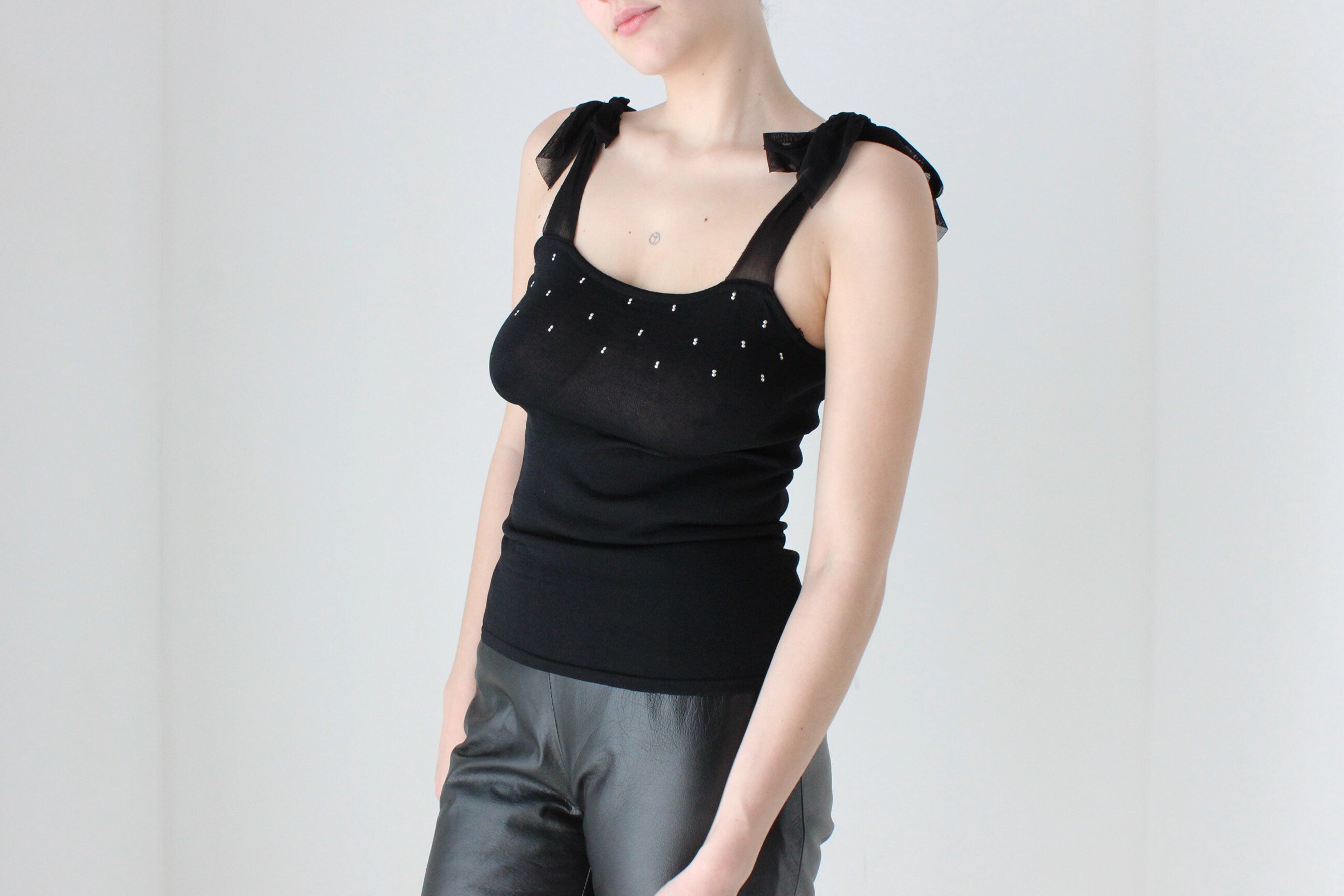 BALLETCORE 90s Stretch Knit Tank w/ Tulle Bow Straps