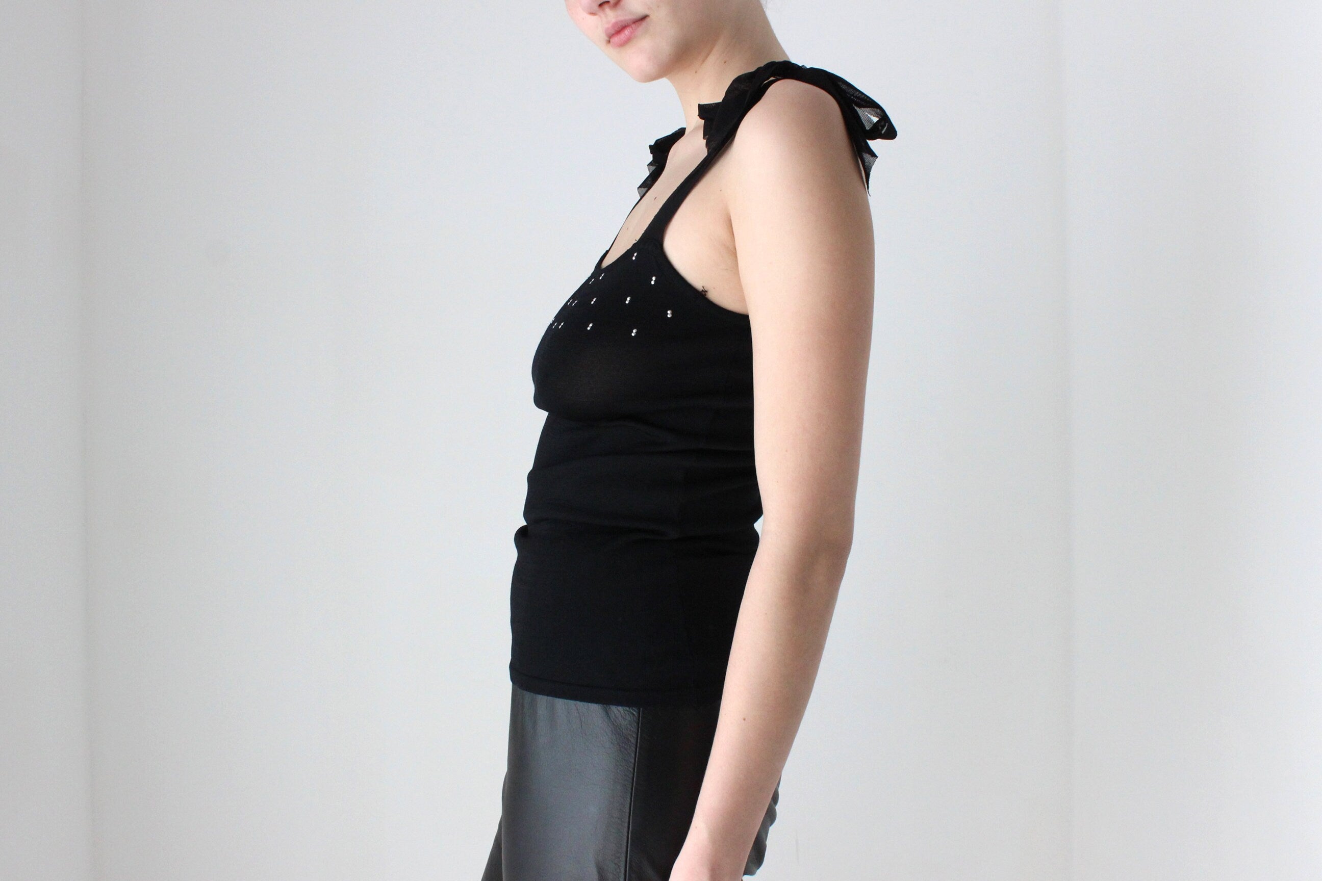BALLETCORE 90s Stretch Knit Tank w/ Tulle Bow Straps