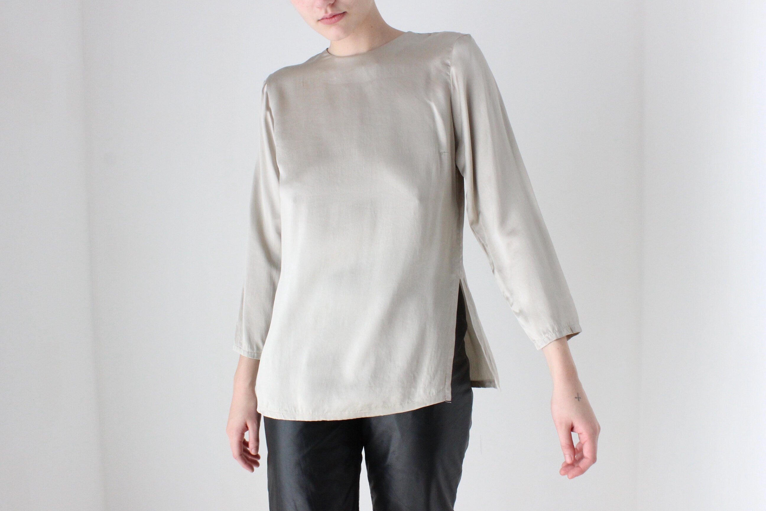BALLETCORE 80s PURE SILK Minimal Long Sleeve Top