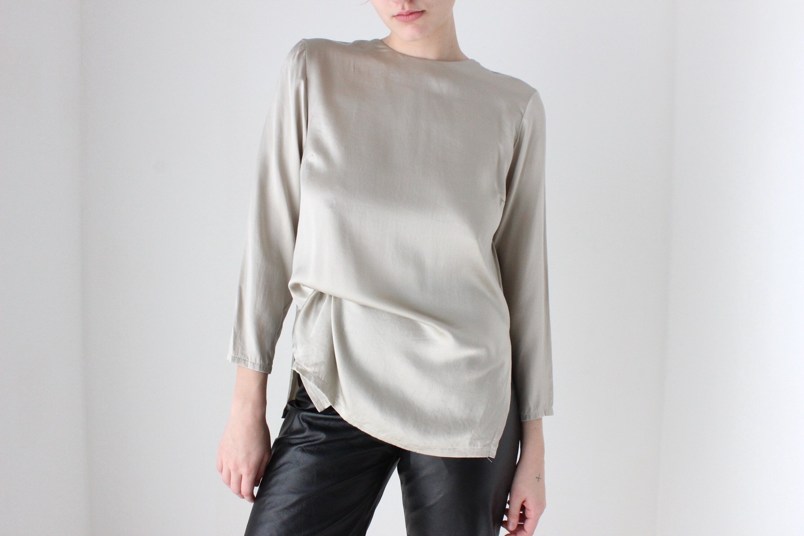 BALLETCORE 80s PURE SILK Minimal Long Sleeve Top