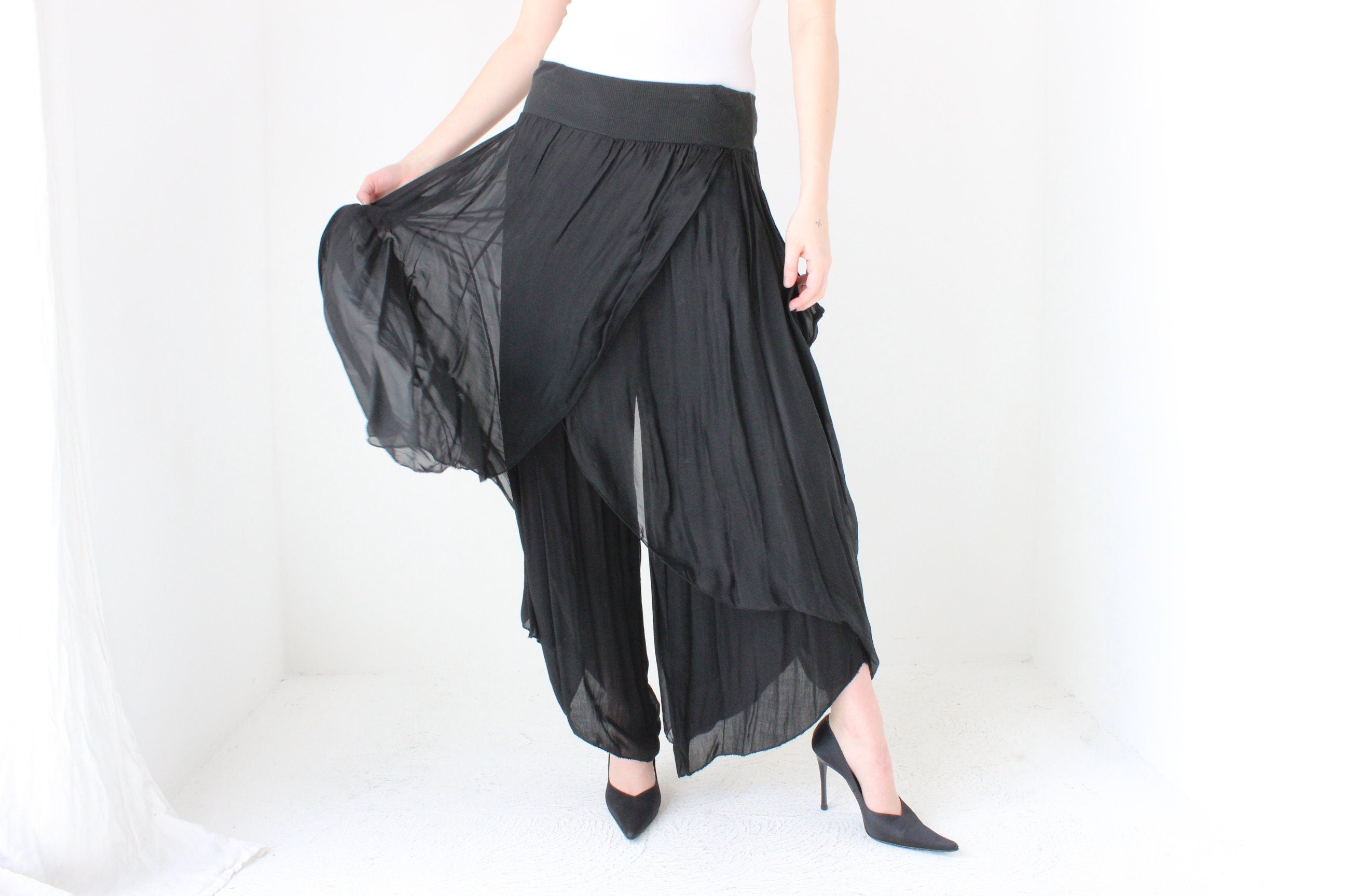 BALLETCORE 90s Italian Silk Layered Pants
