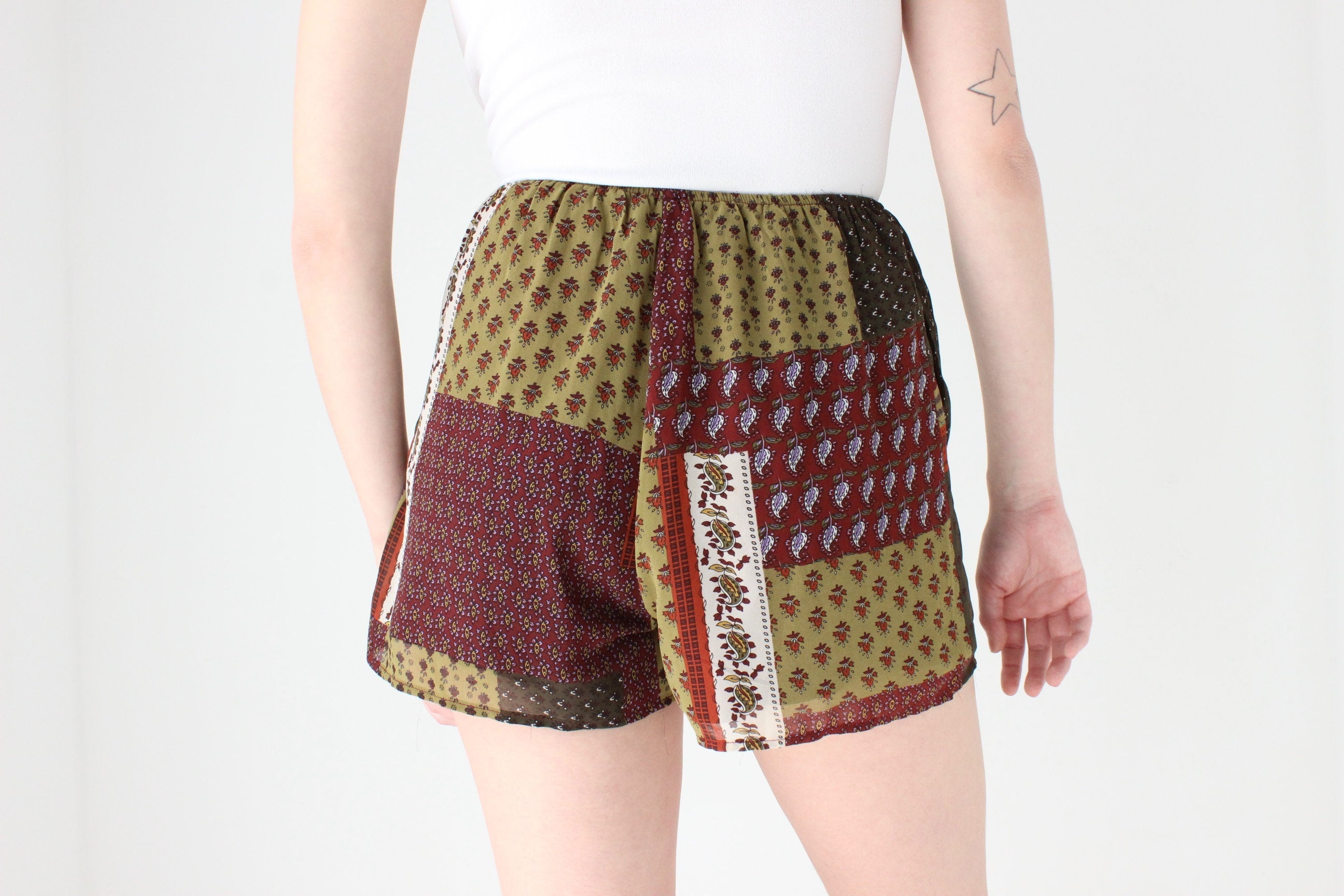 Y2K Patchwork Print Stretch Waist Relaxed Shorts