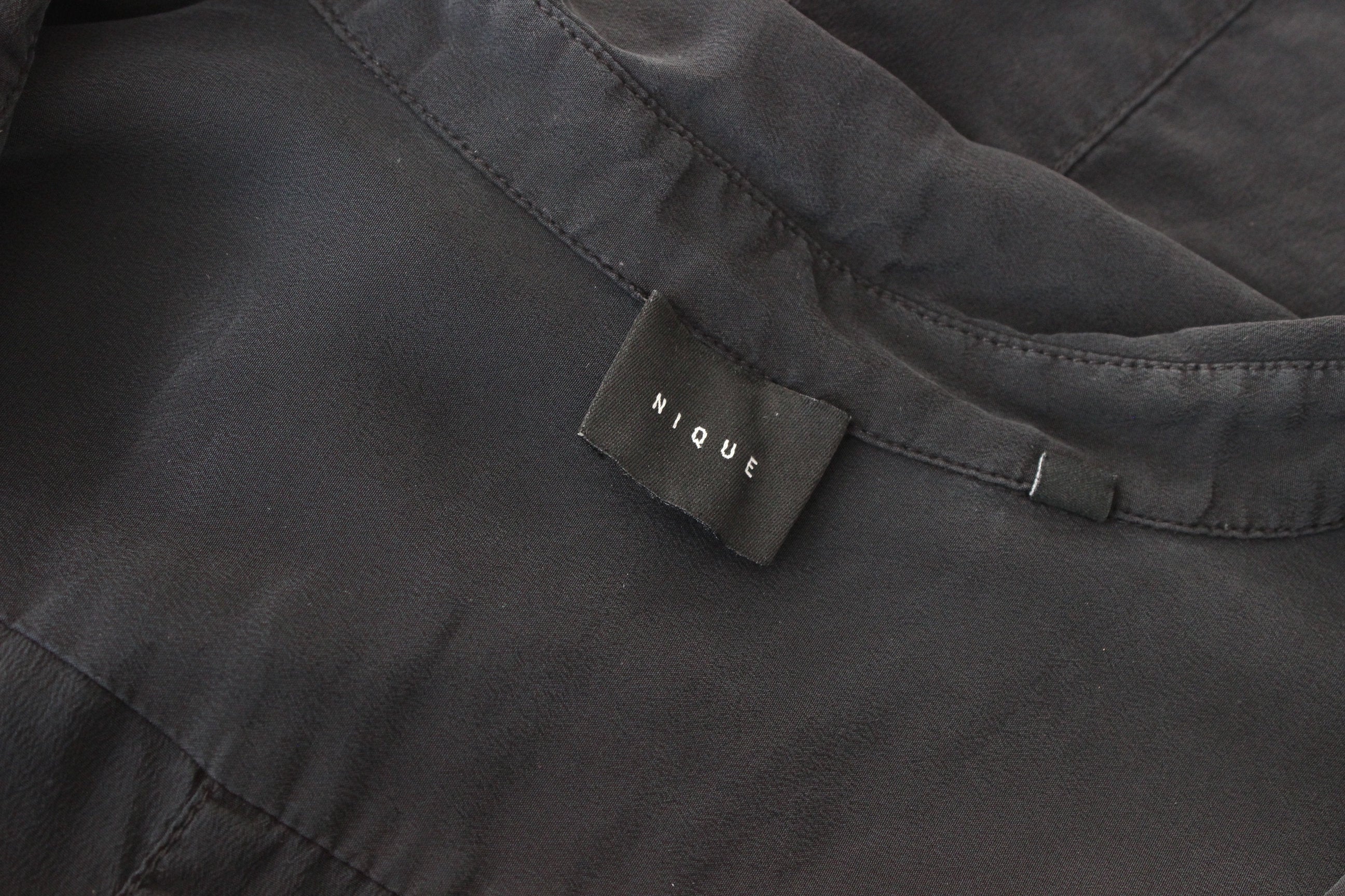 Nique Pure Silk Fitted Button Up Shirt