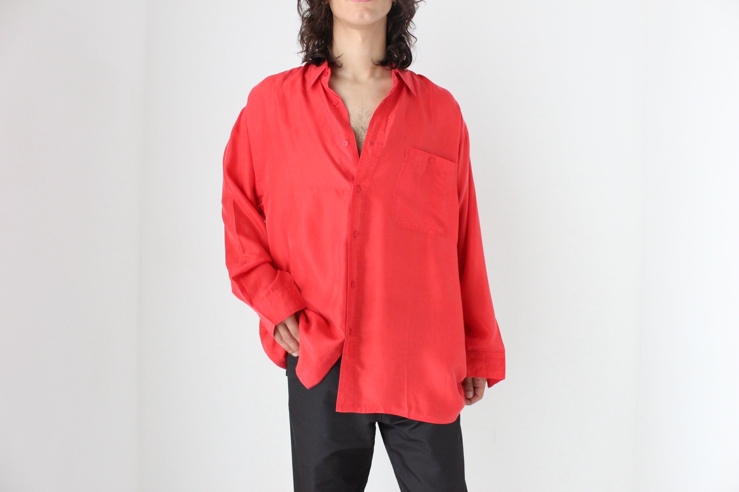 80s PURE SILK Relaxed Long Sleeve Shirt in Vibrant Red