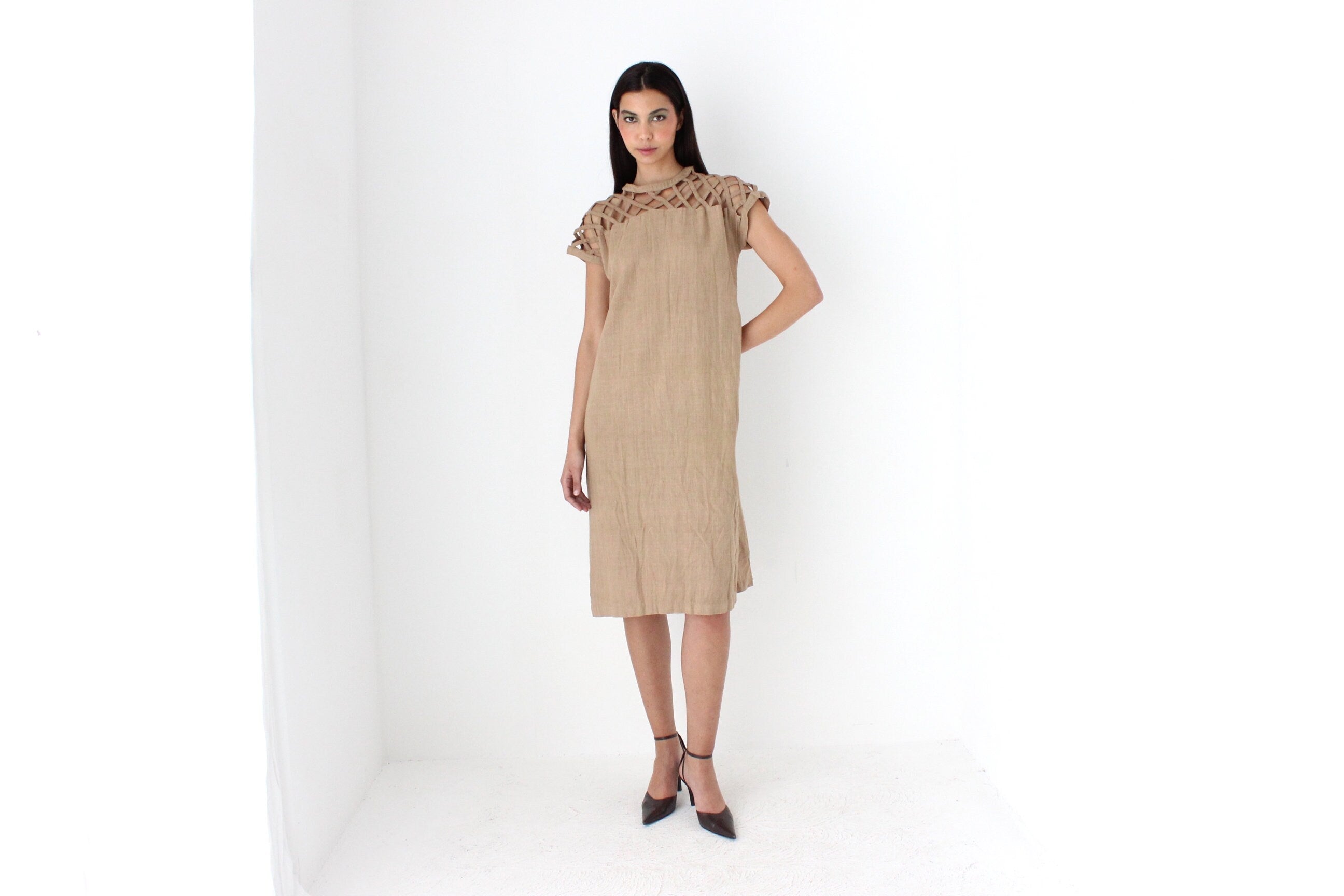 70s Caramel Linen Relaxed Sheath Dress w/ Lattice Cut Outs