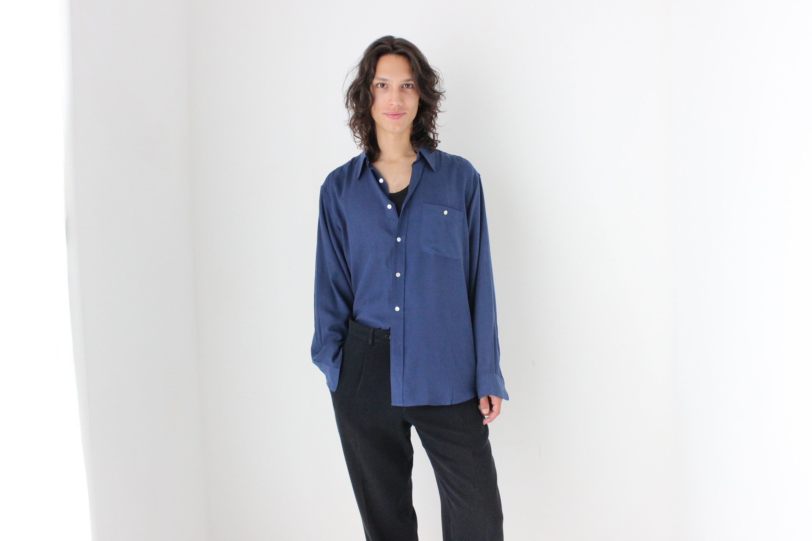 90s Textured Pure Silk Relaxed Shirt in Navy