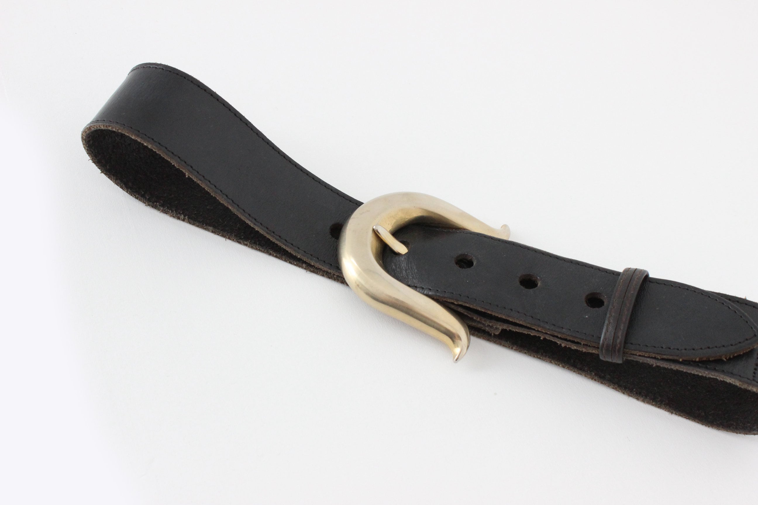 Vintage 80s McM Italy Black Leather Ornate Gold Curl Buckle Belt