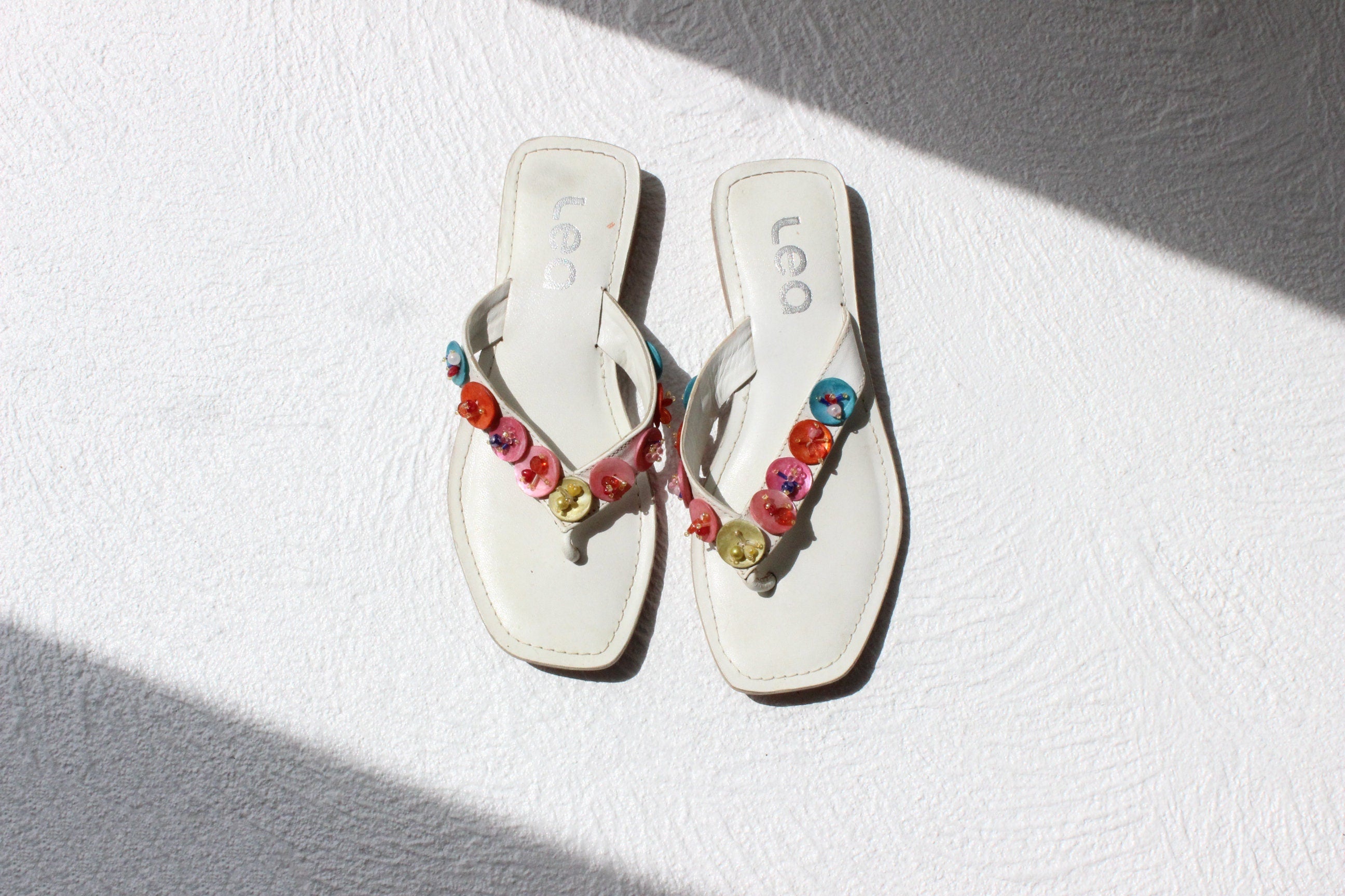 Y2K Spanish Made Leather Flat Sandals ~ Euro 37