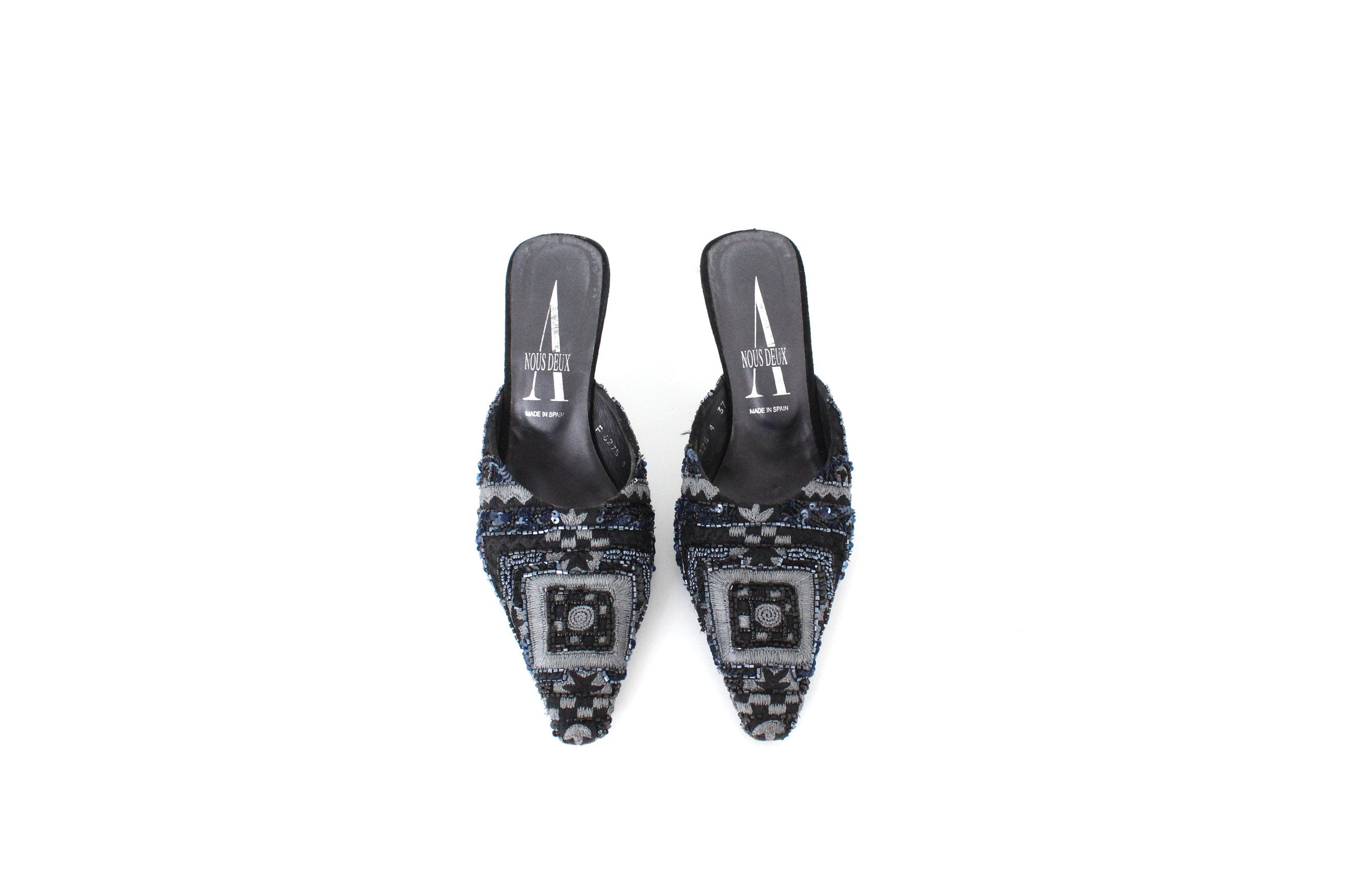 Y2K Spanish Beaded & Sequin Pointed Toe Kitten Heel Mules ~ Euro 38