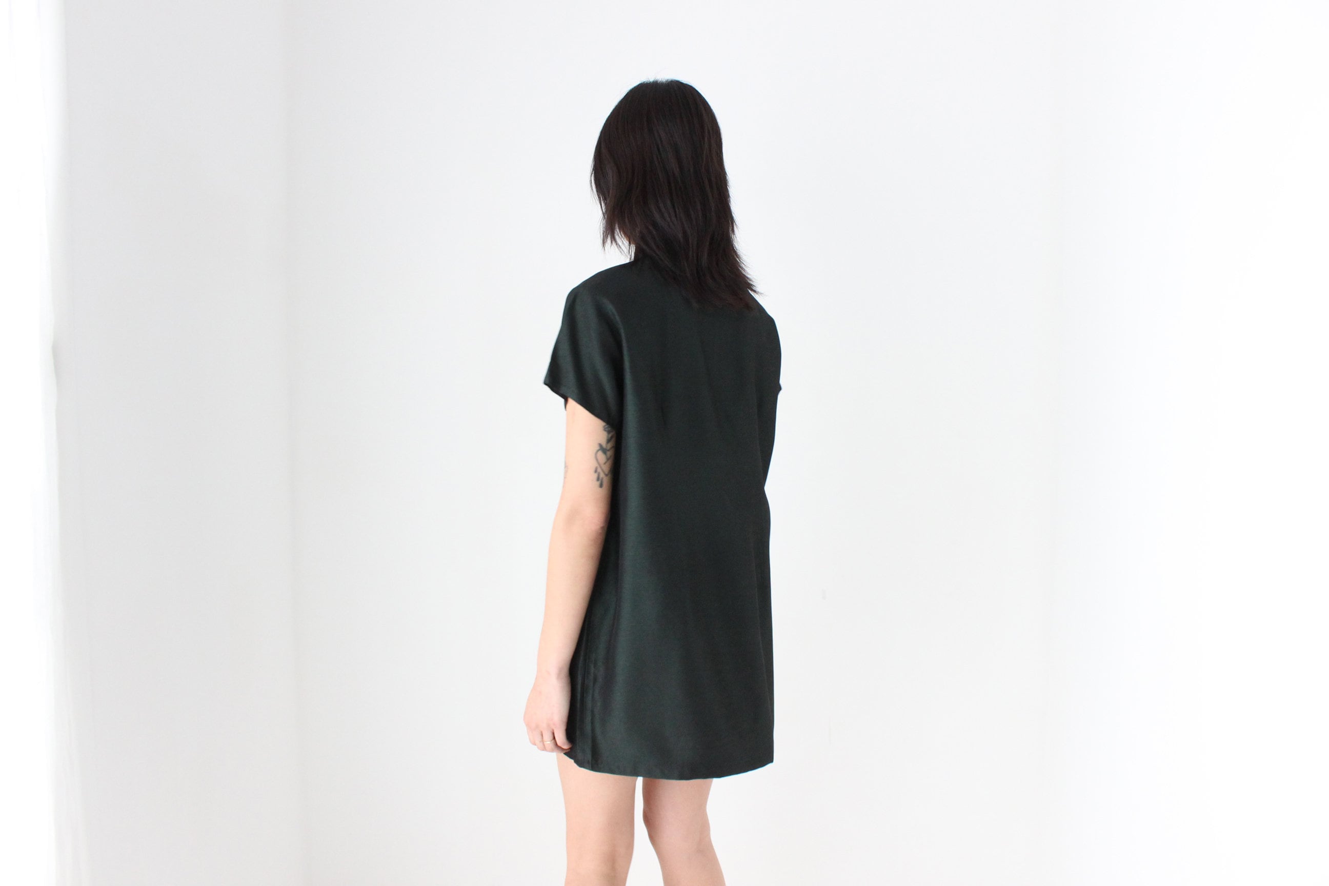 80s Custom Made Metallic Green Cheongsam Collar Tee Dress