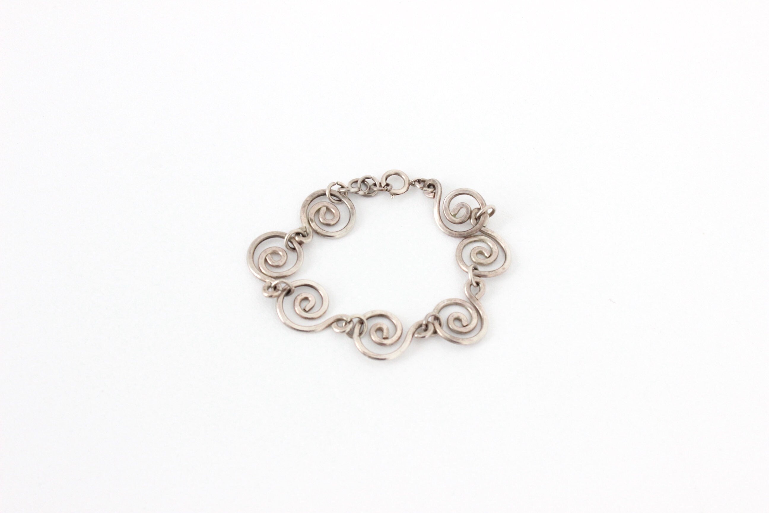 90s Silver Tone Metal Swirly Bracelet