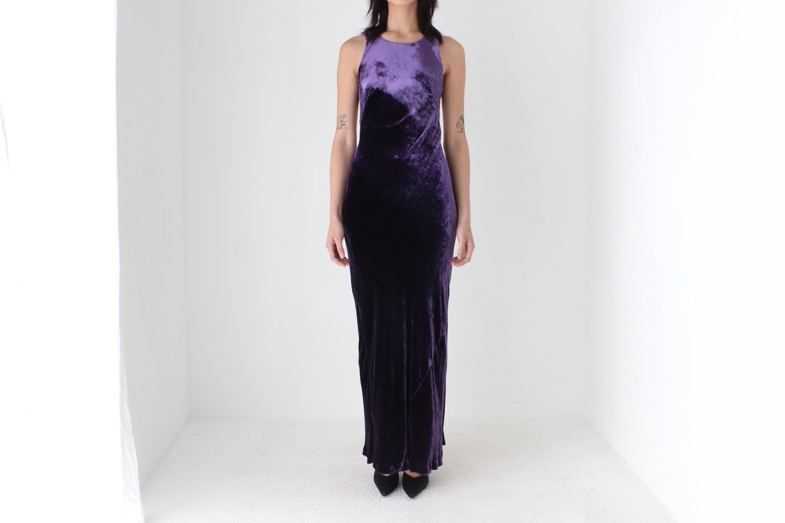 90s Lisa Ho Elegant Velvet High Neck Backless Party Gown