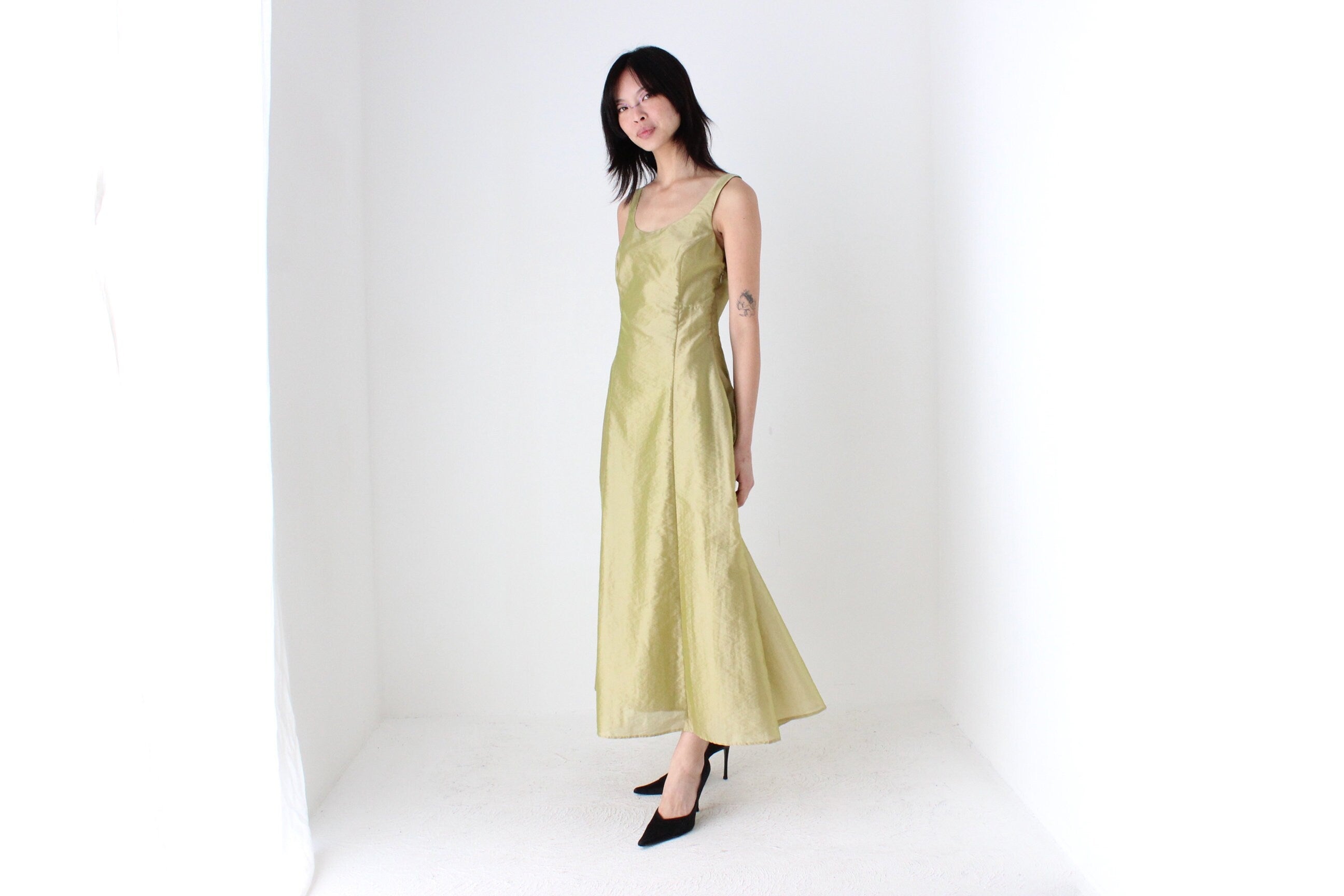 90s Iridescent Crinkle Organza Avant Garde Cocktail Gown