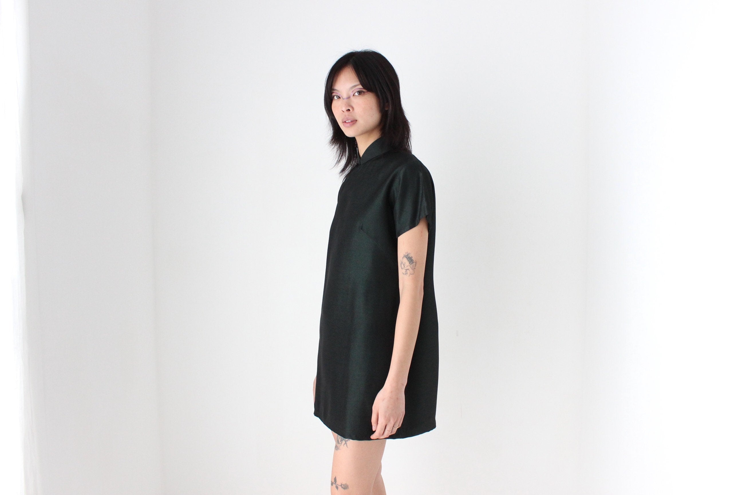 80s Custom Made Metallic Green Cheongsam Collar Tee Dress