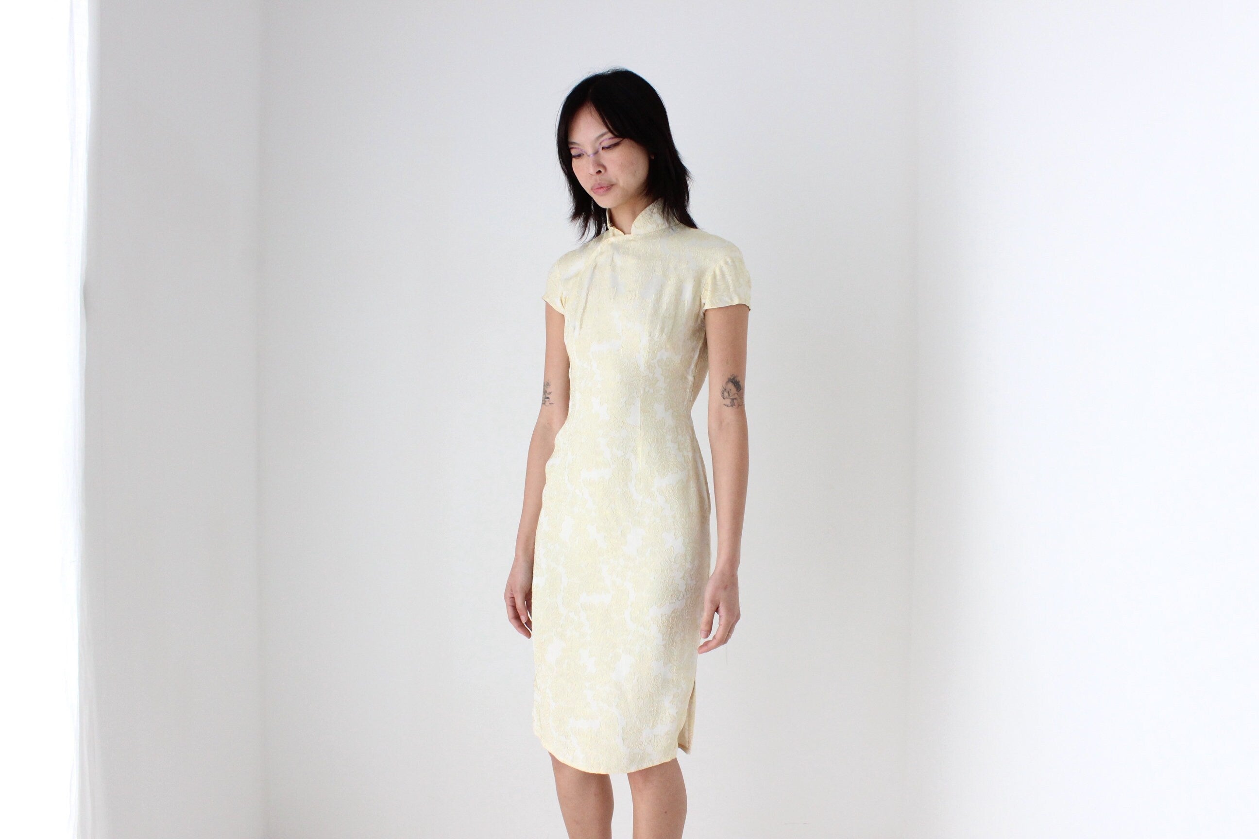 80s Custom Hong Kong Made Cheongsam Collar Fitted Dress