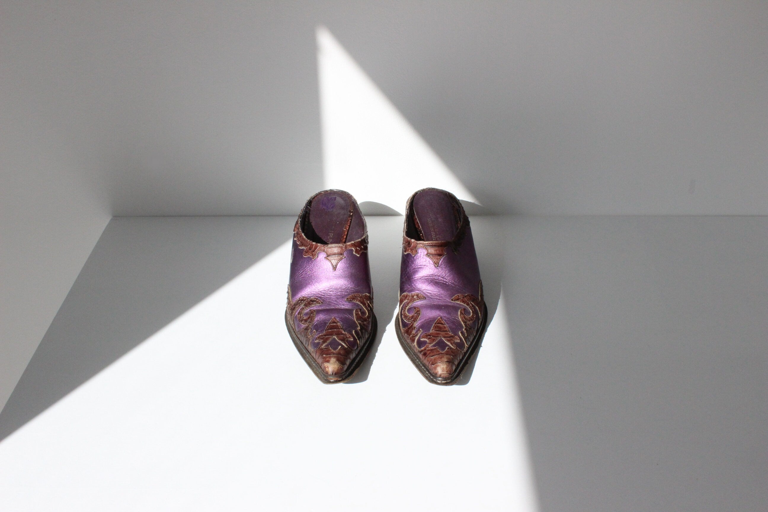 80s Donald Pliner Metallic Maximalist Leather Western Mules ~ Euro 40