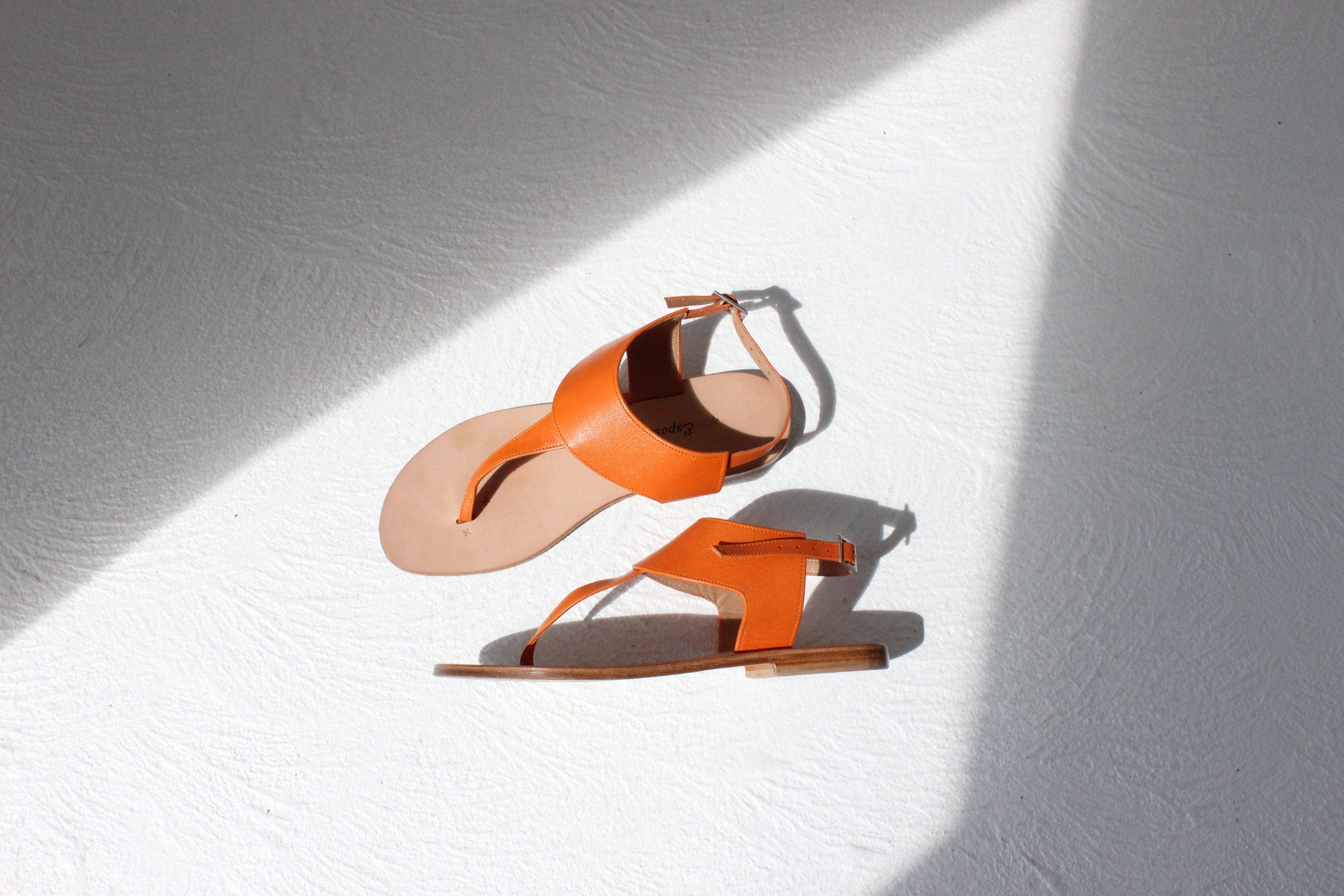 Custom Hand Made Italian L'Artiginale Orange Leather T-Bar Sandals ~ Euro 39.5