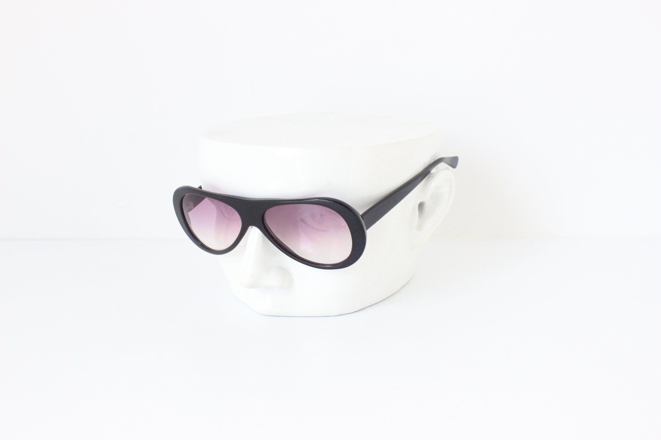 2000s Handmade Italian Vintage Resin Aviator Sunglasses