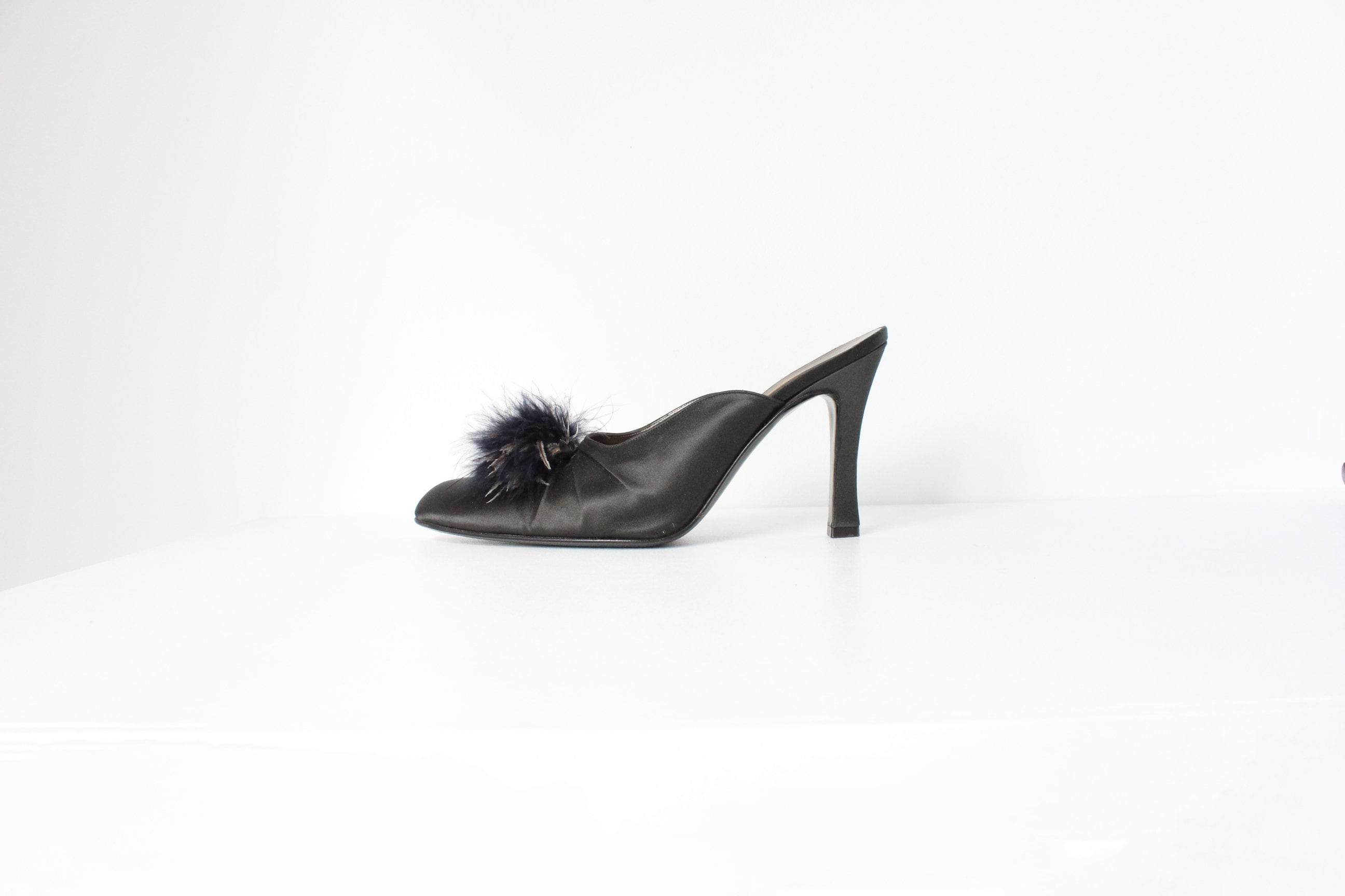 80s Bruno Magli Couture Satin & Feather Puff Heels ~ Euro 39