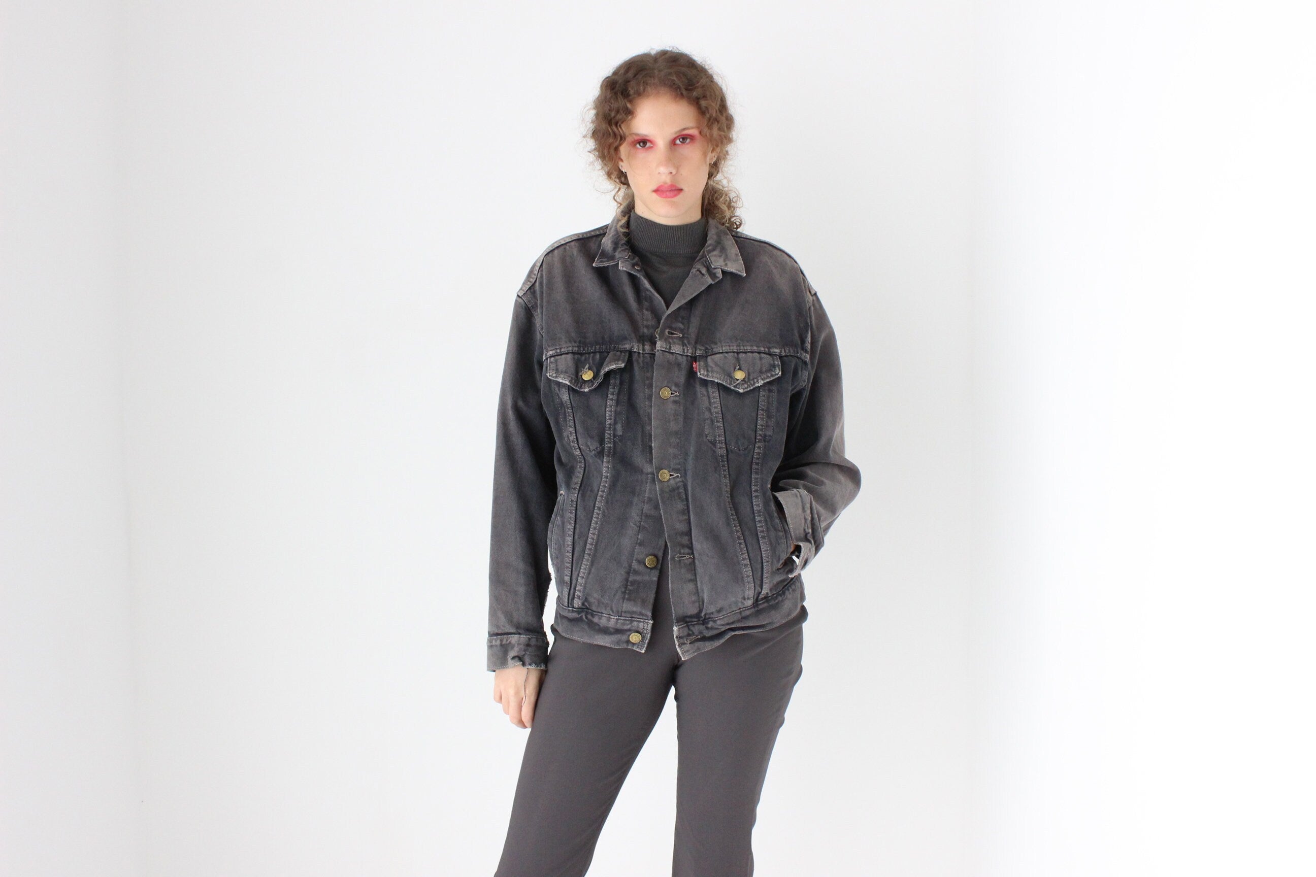 80s LEVIS Faded & Worn In Denim Trucker Jacket