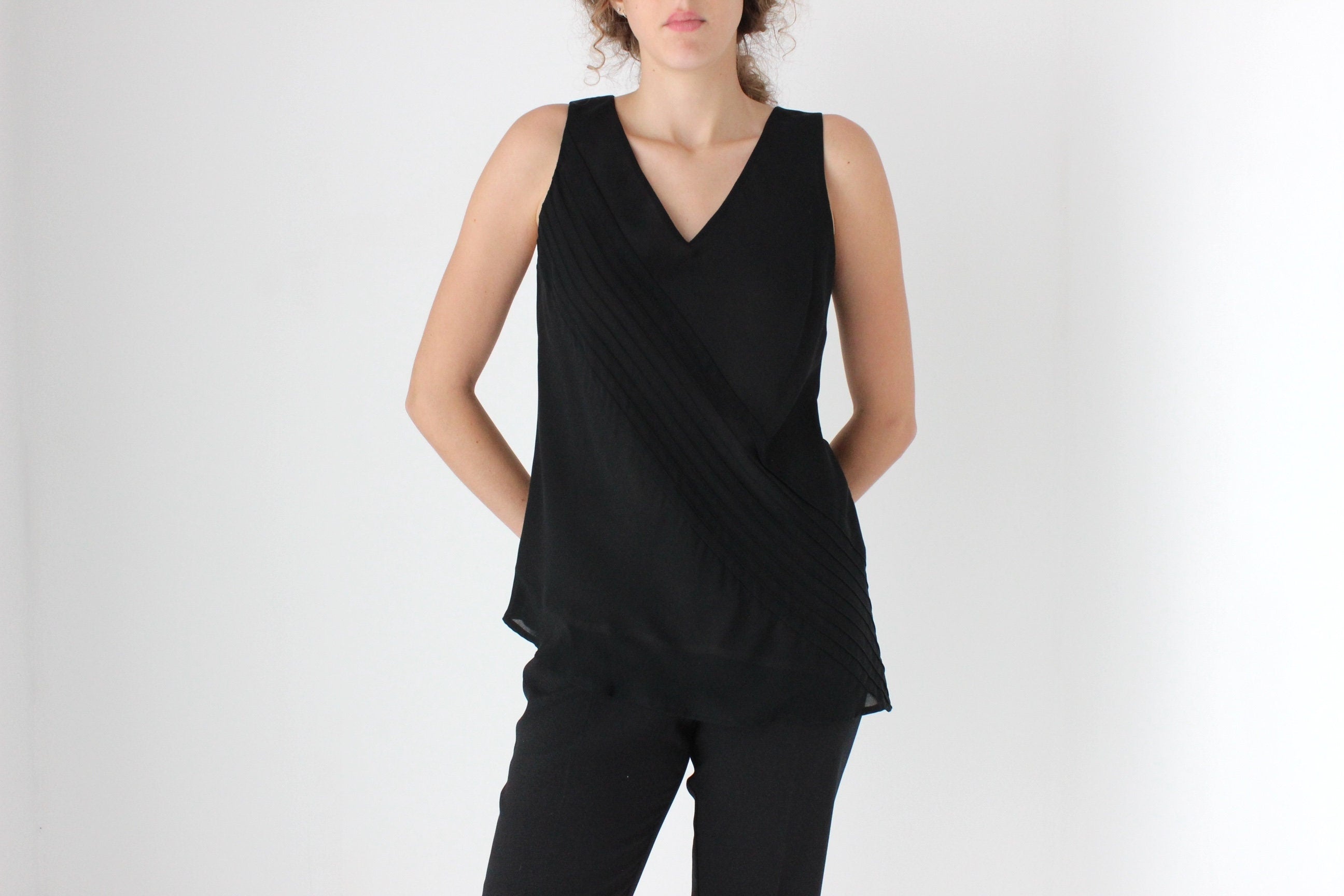 90s Simple Bias Cut Tank Top