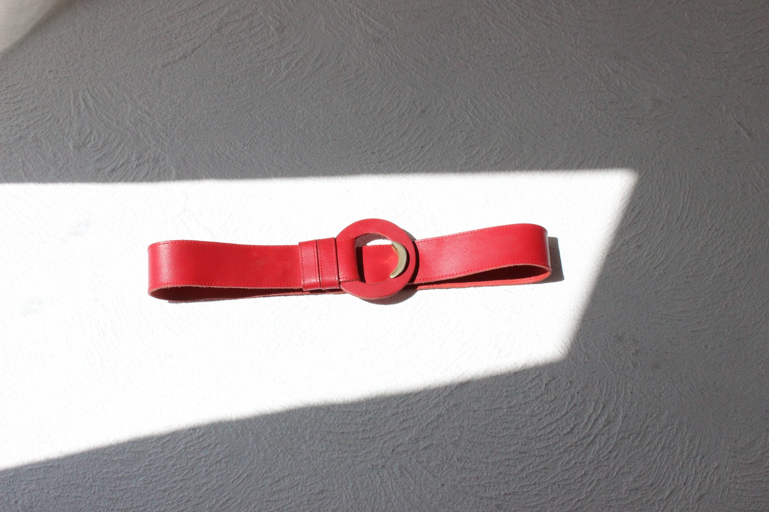 Vintage 80s Red Leather Sling Belt