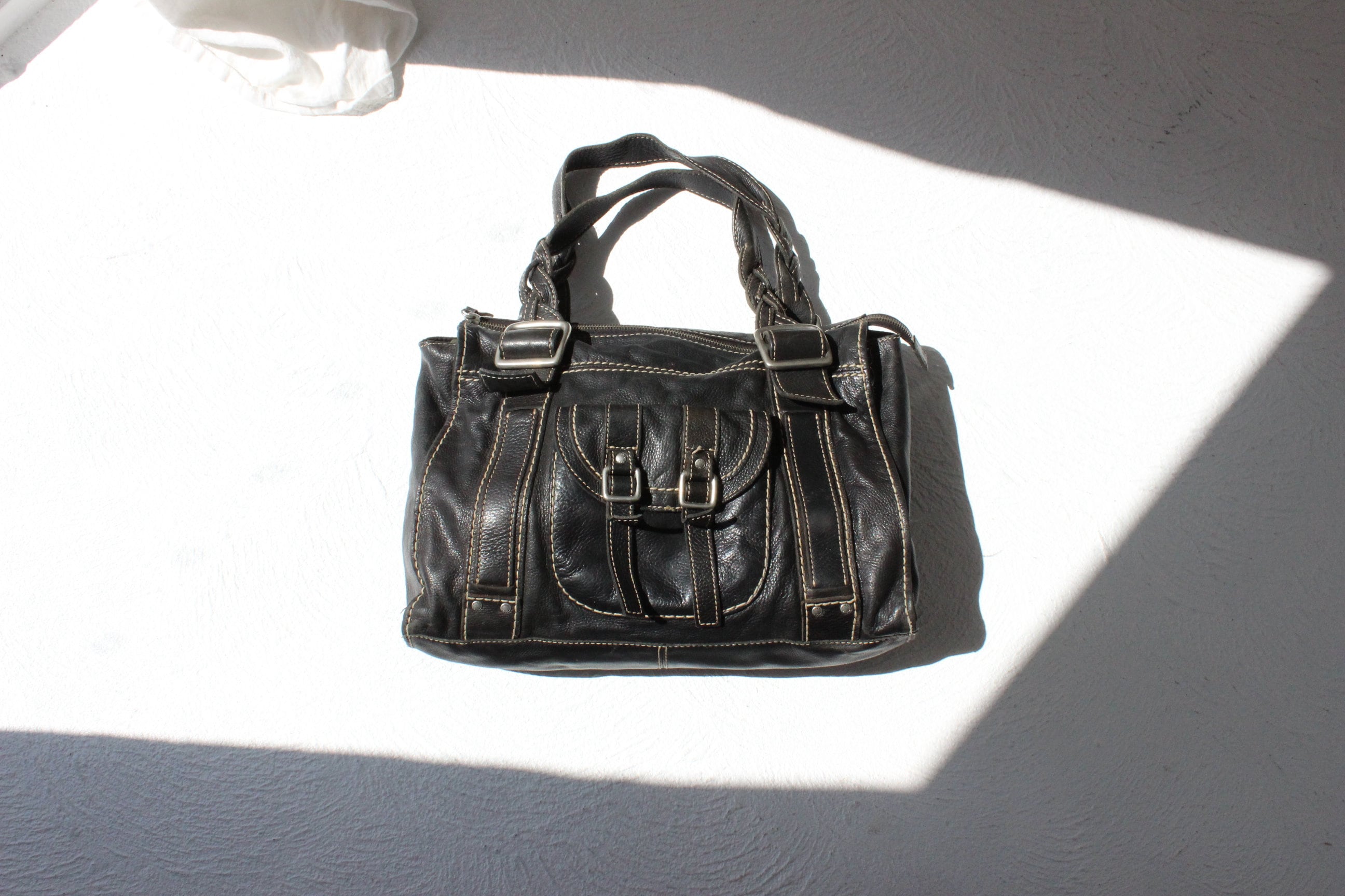 Y2K FOSSIL Black Leather Carry All Handbag