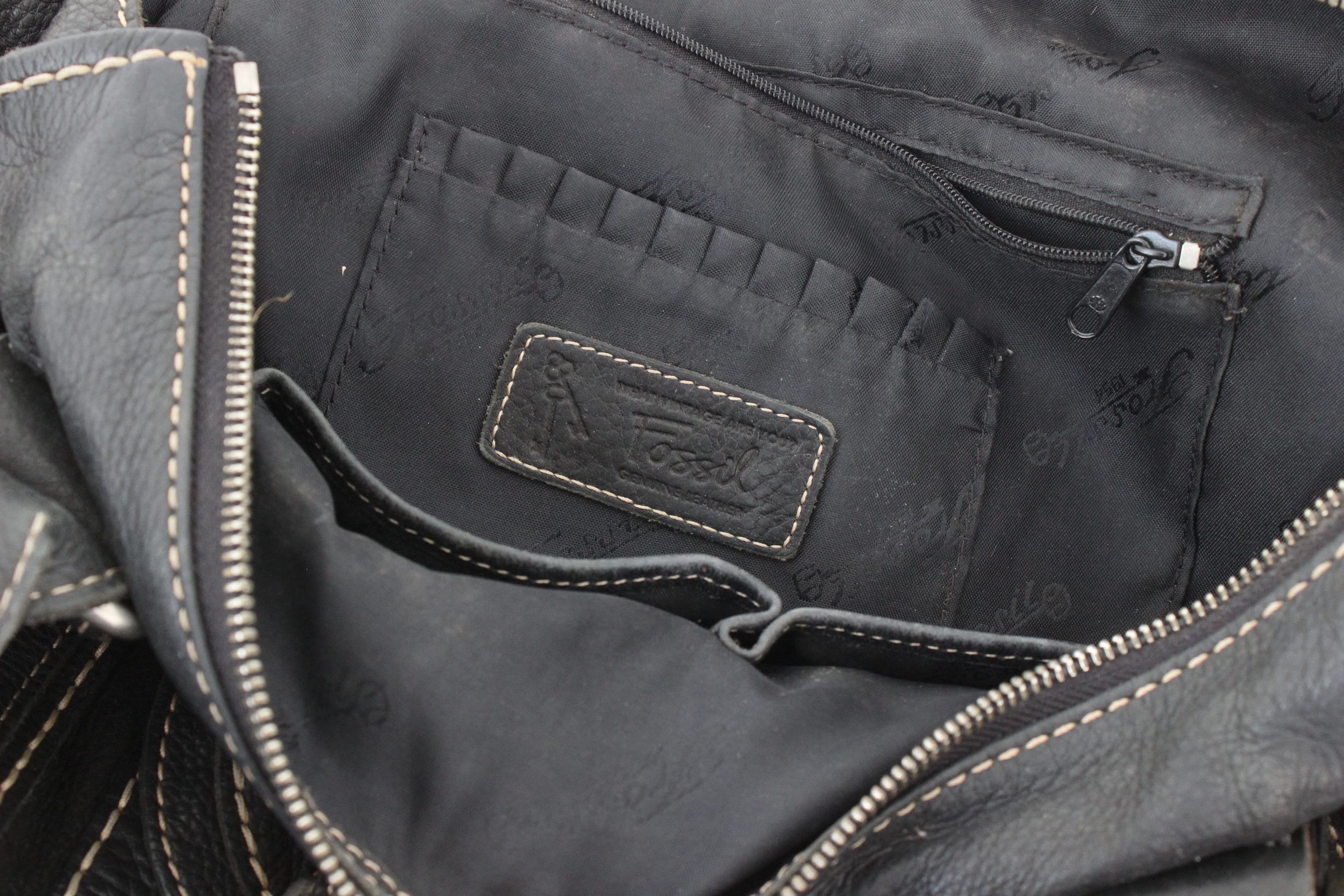 Y2K FOSSIL Black Leather Carry All Handbag