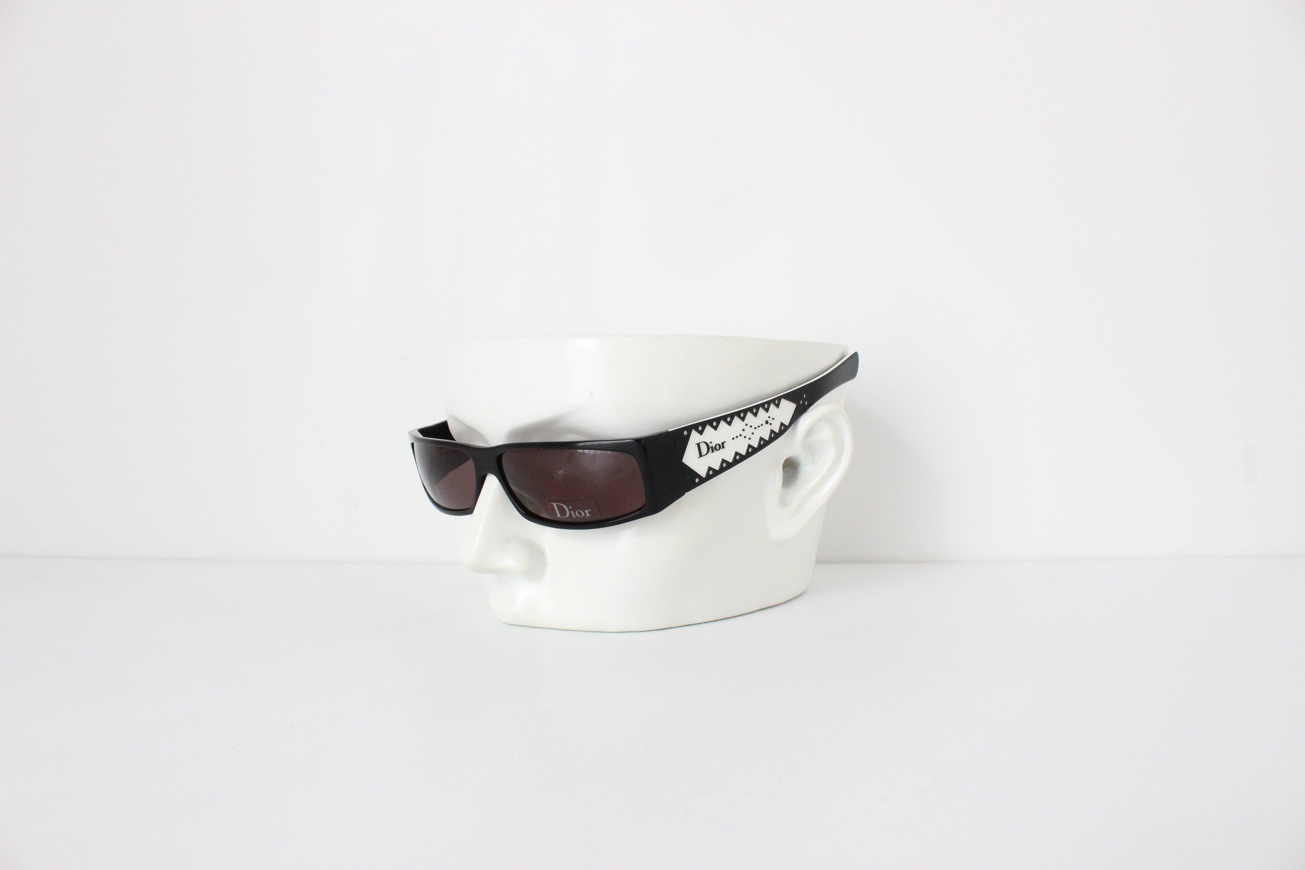 Y2K DIOR D'Trick 2 Slim Wraparound Sunglasses S/S 2004