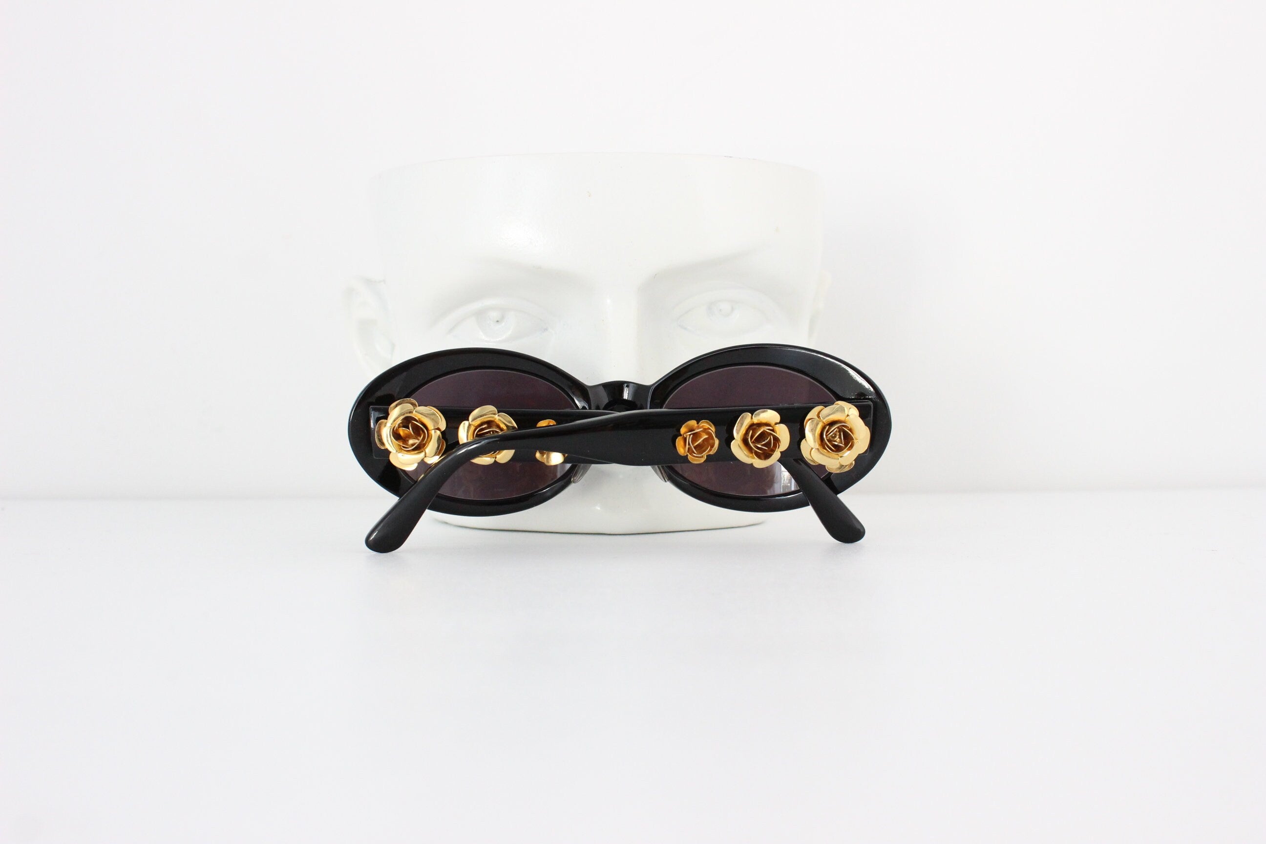 Collectible 80s GIANNI VERSACE Oval EyeSunglasses w/ Gold Roses