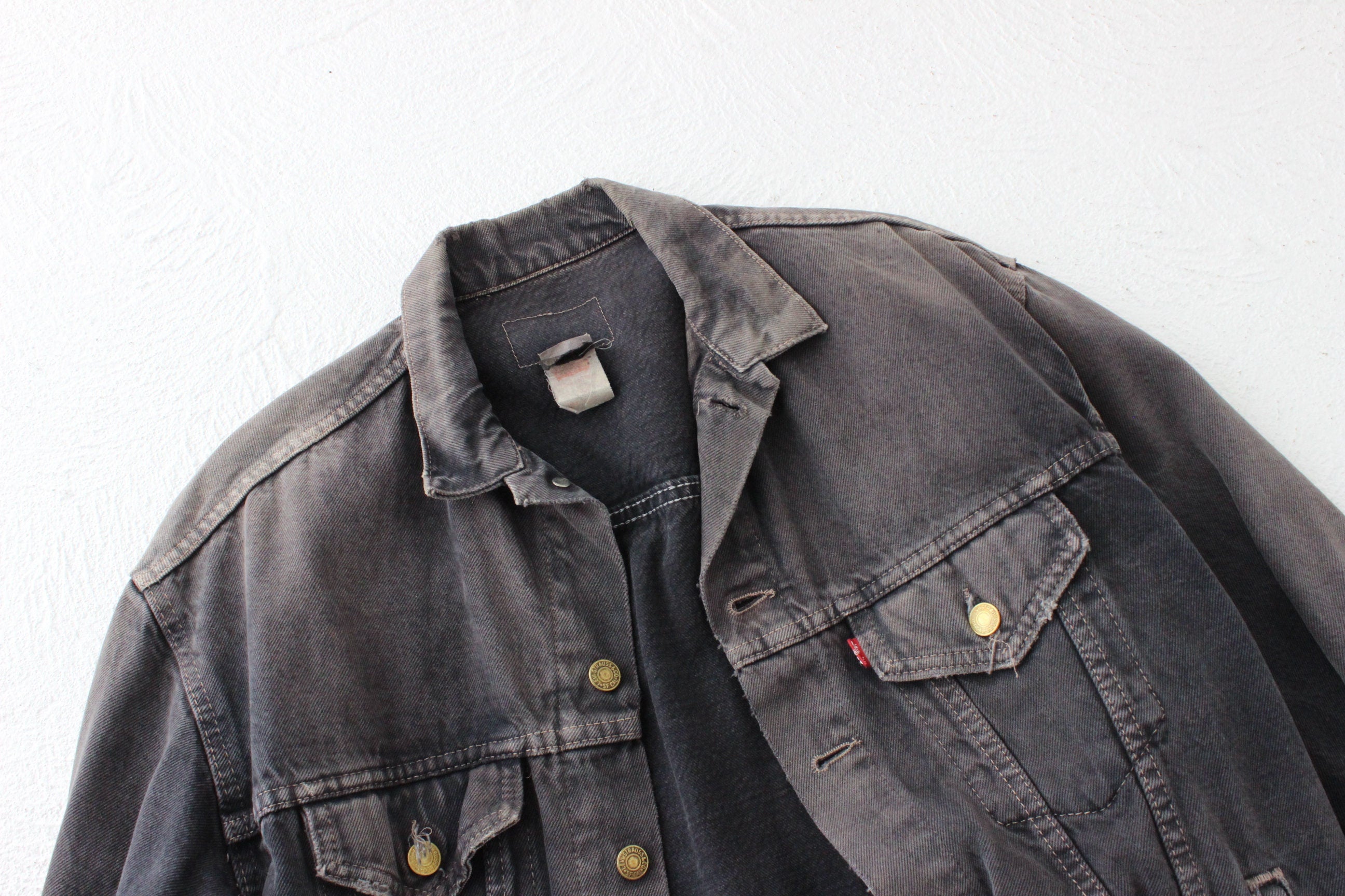 80s LEVIS Faded & Worn In Denim Trucker Jacket