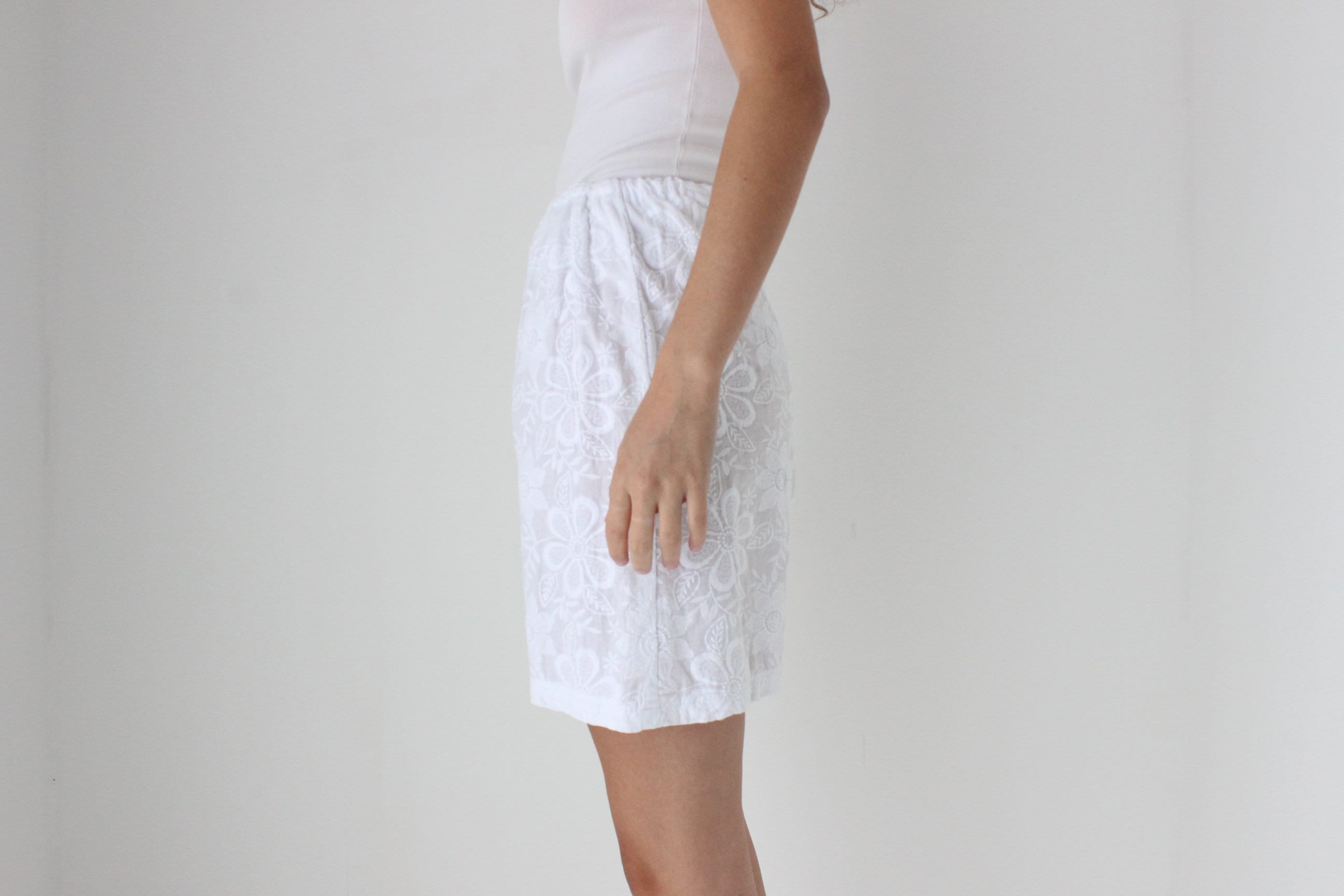 80s Handmade Flower Textured Shorts