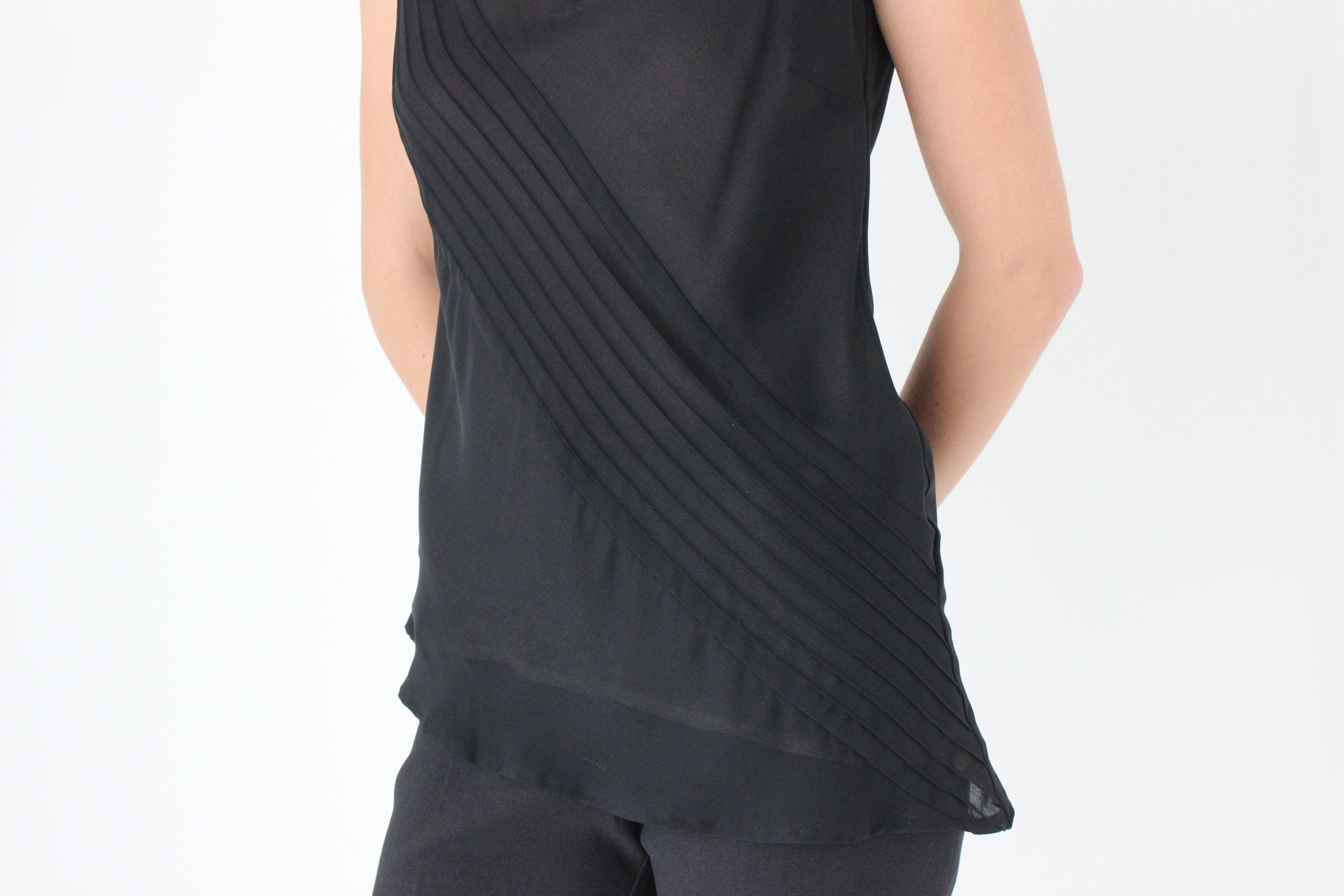90s Simple Bias Cut Tank Top