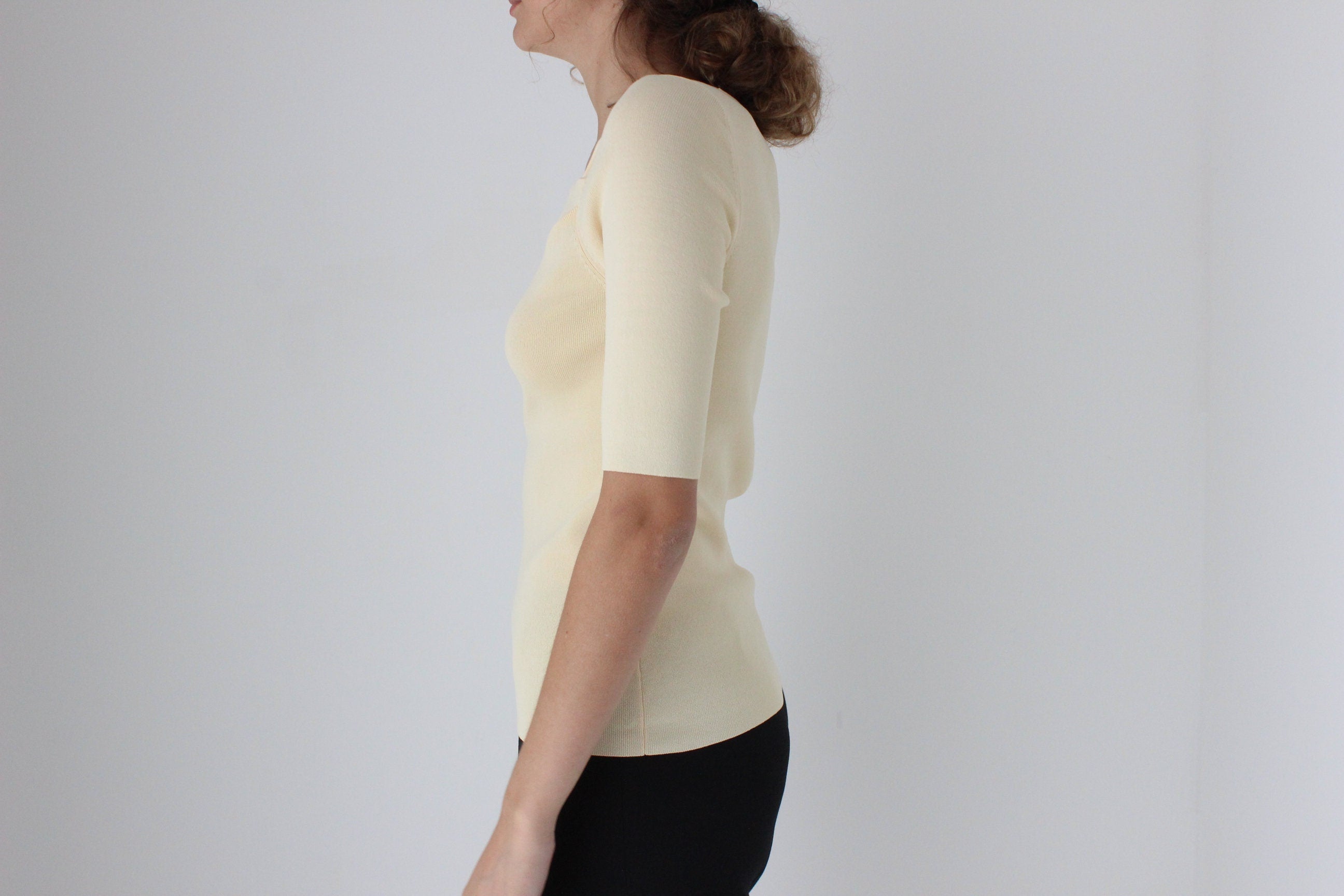 Y2K Asymmetric Stretch Fitted Pastel Knit Top by Cue