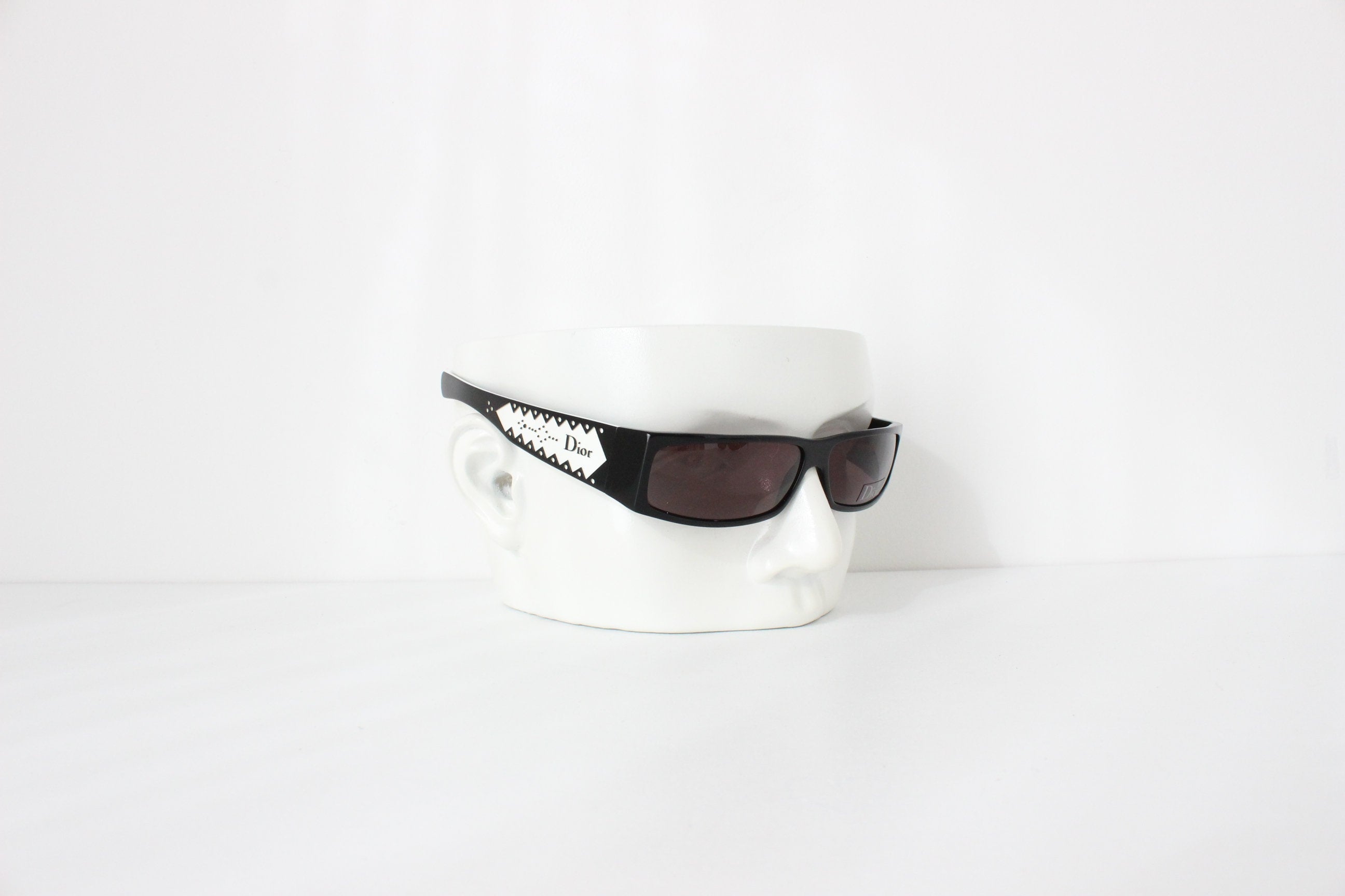 Y2K DIOR D'Trick 2 Slim Wraparound Sunglasses S/S 2004