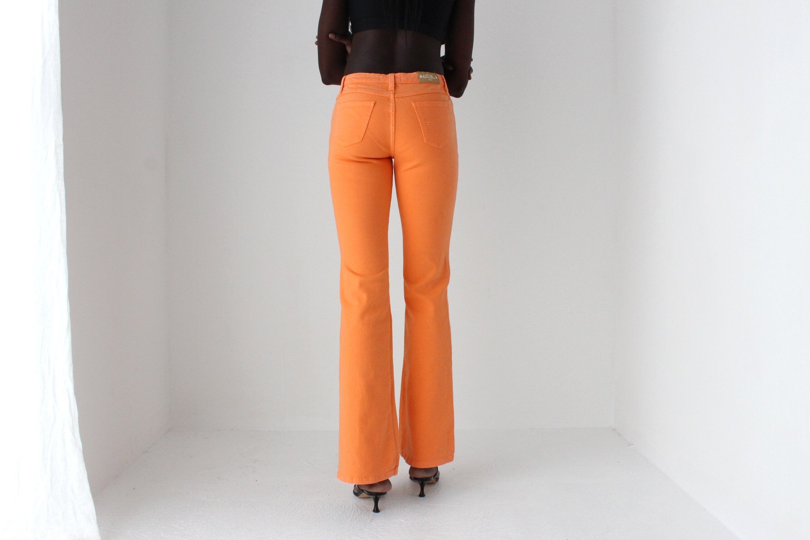 Y2K Brazillian 'Geração' Stretch Low Rise Jeans w/ Textural Flower Beading