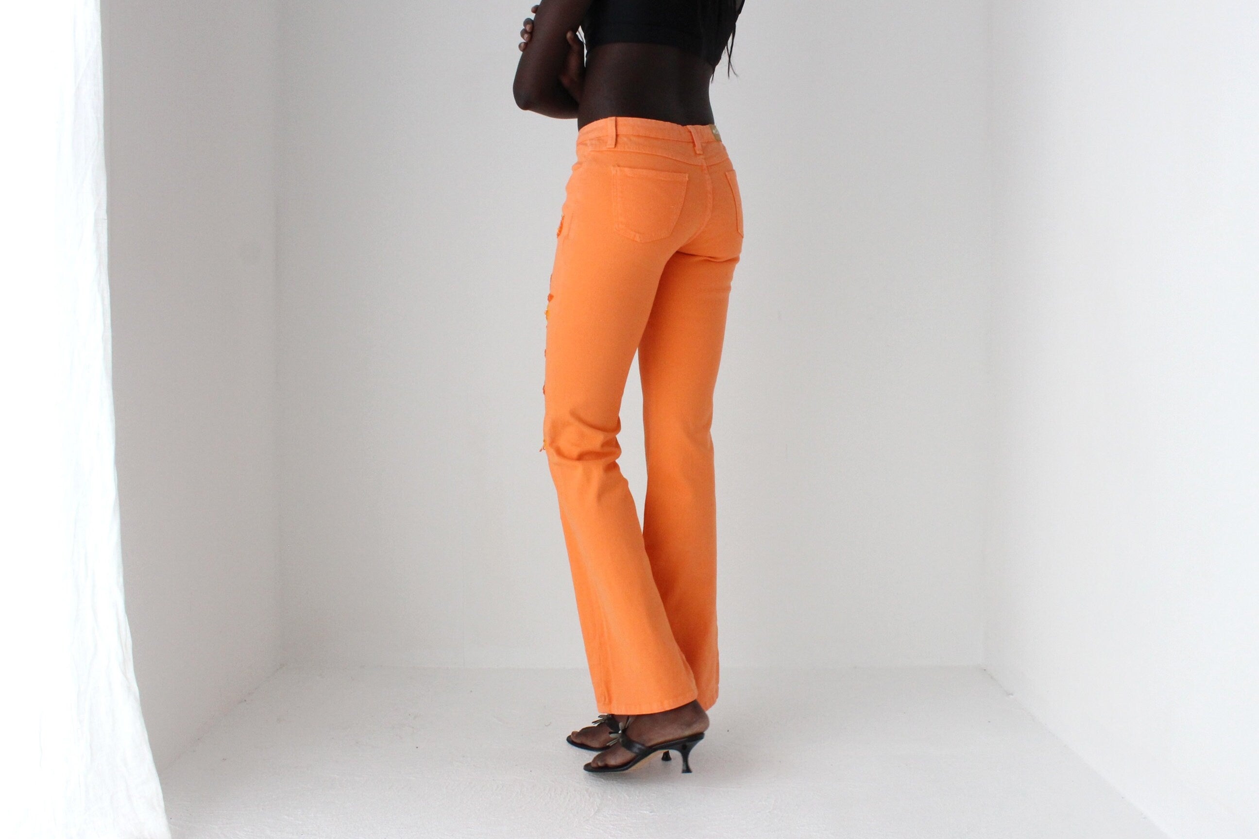 Y2K Brazillian 'Geração' Stretch Low Rise Jeans w/ Textural Flower Beading