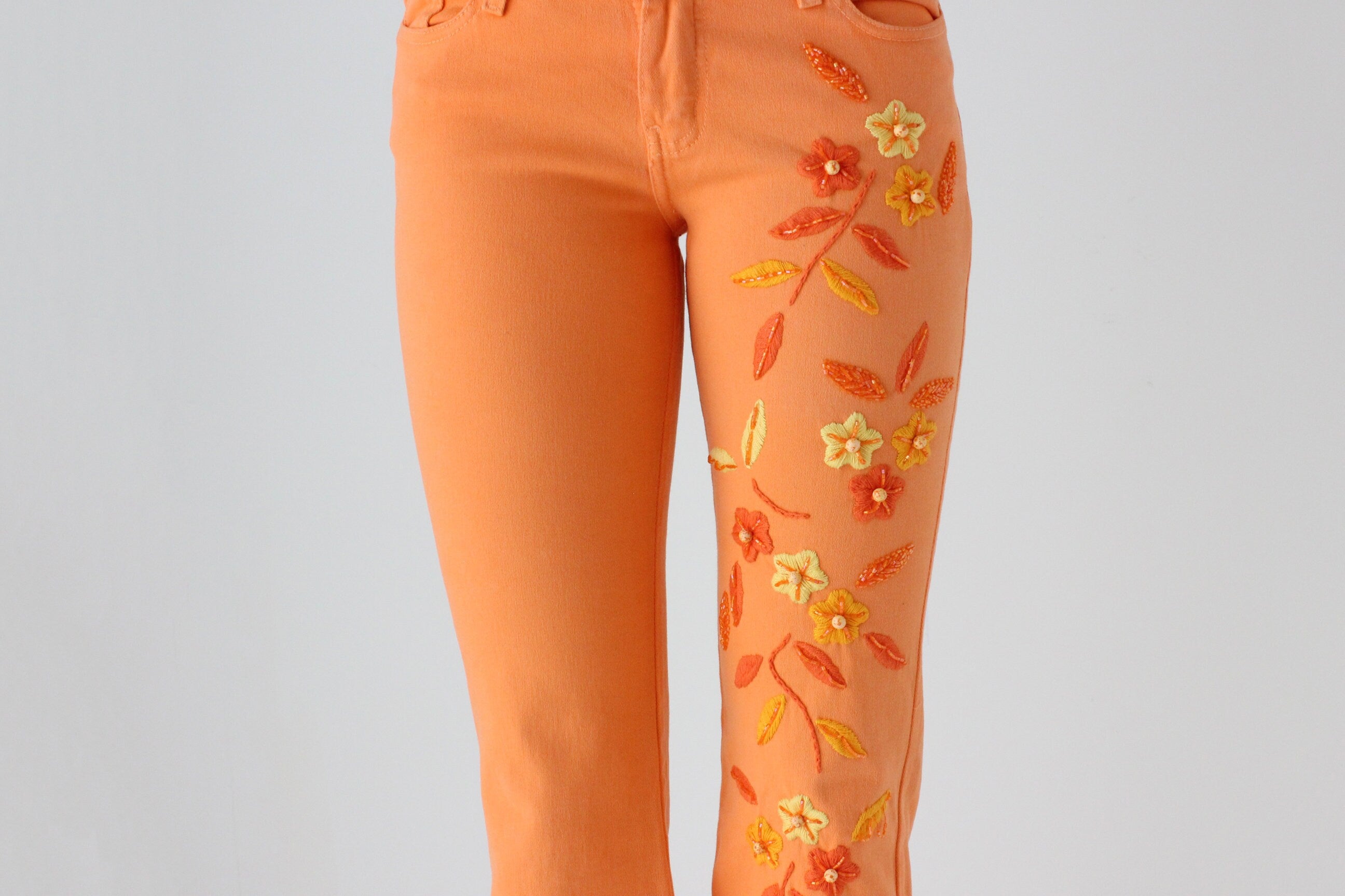 Y2K Brazillian 'Geração' Stretch Low Rise Jeans w/ Textural Flower Beading