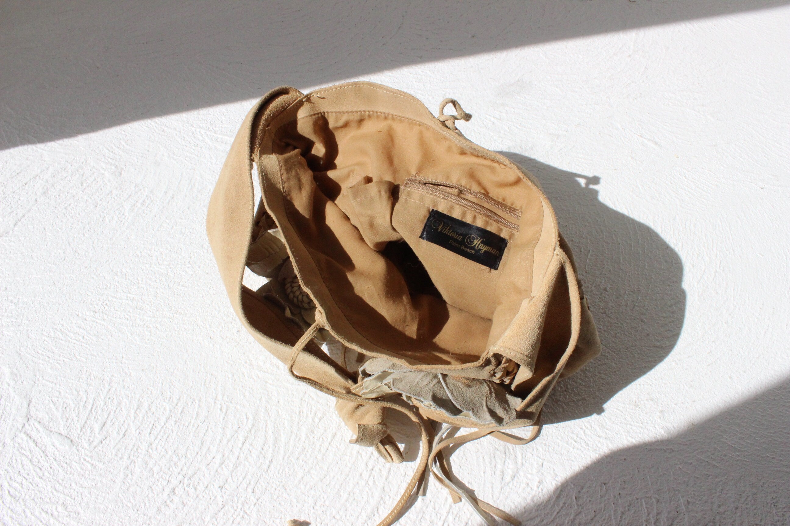 90s Suede Textured 3D Flower & Fringe Handbag