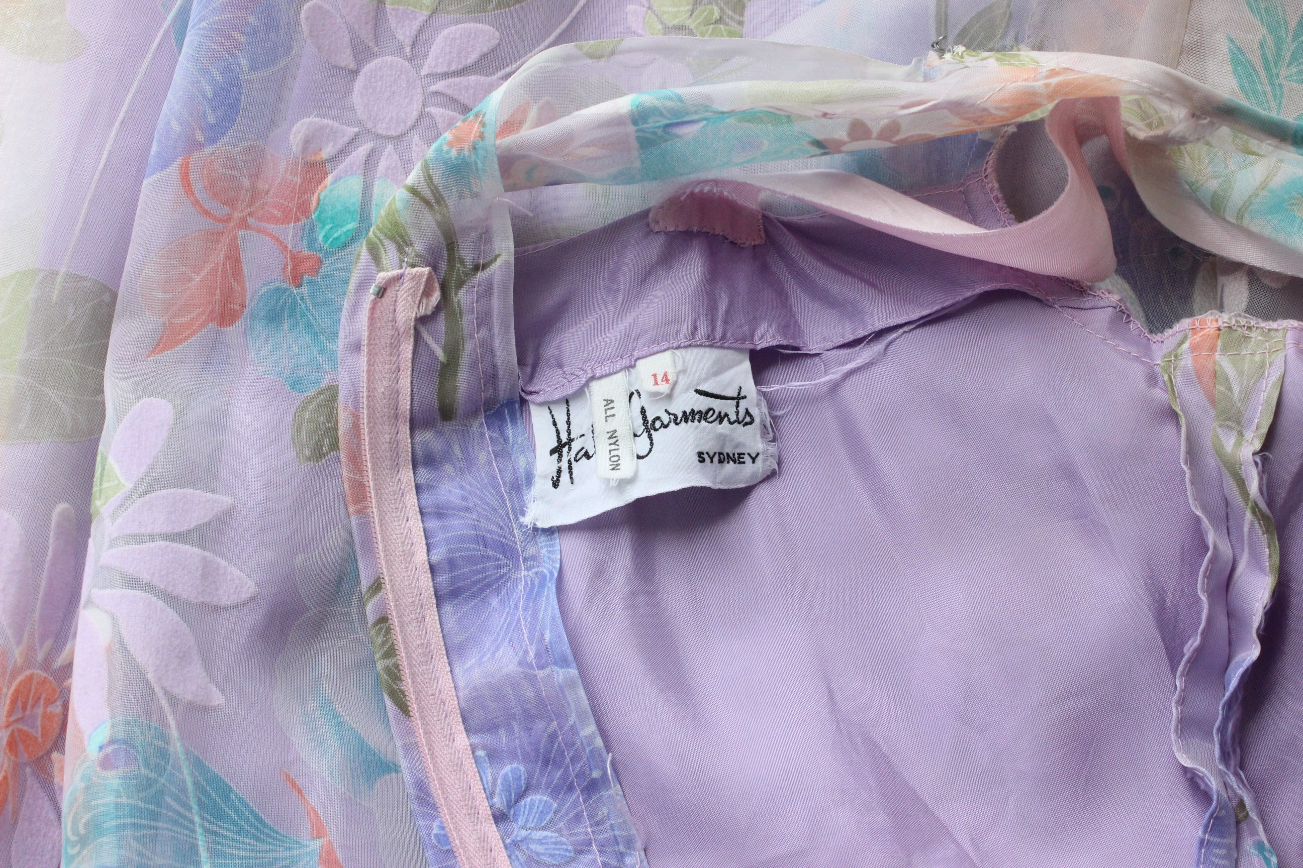 Sweetest 70s Pastel Organza Flare Sleeve Garden Party Dress Sweetest 70s Pastel Organza Flare Sleeve Garden Party Dress