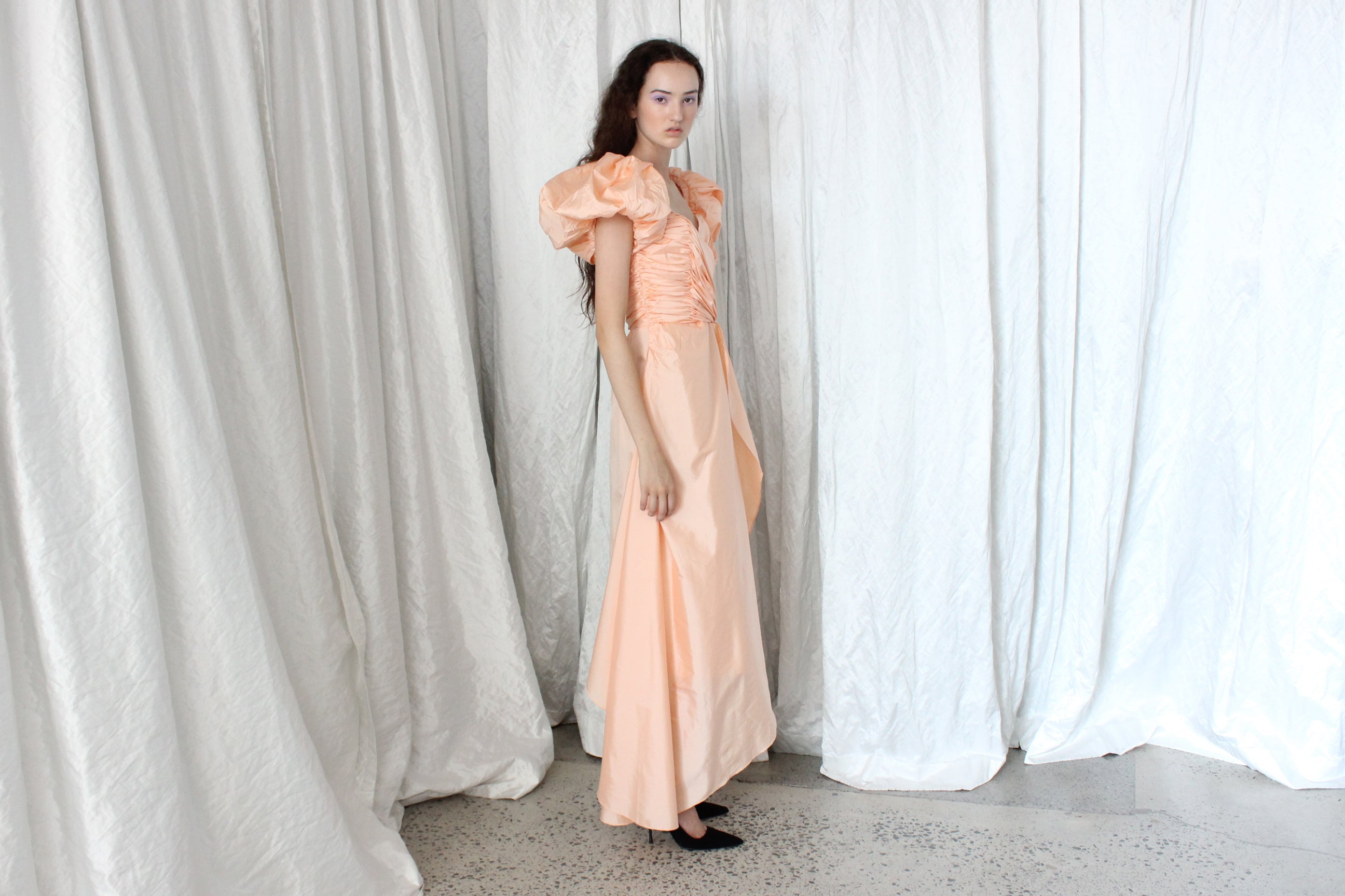 1980s Rocha Vibe Peach Puff Taffeta Gown