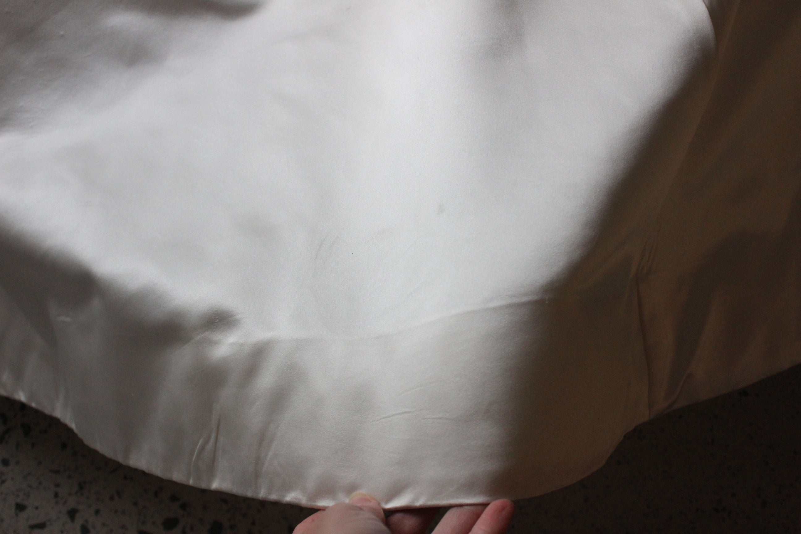 90s Vintage Vera Wang Duchess Silk Satin Strapless A Line Wedding Gown