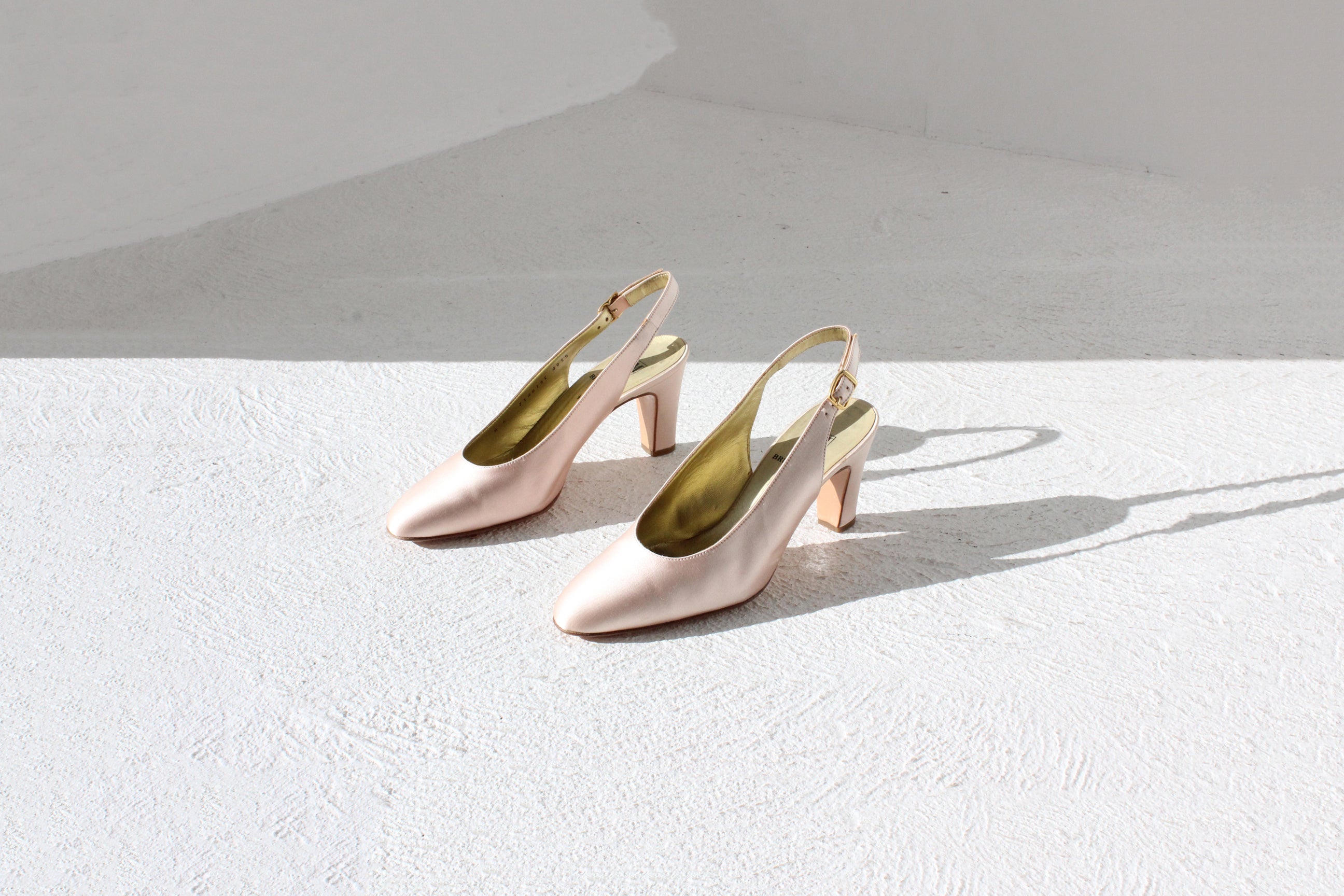90s Bruno Magli Ballet Pink Satin Heels - Euro 36