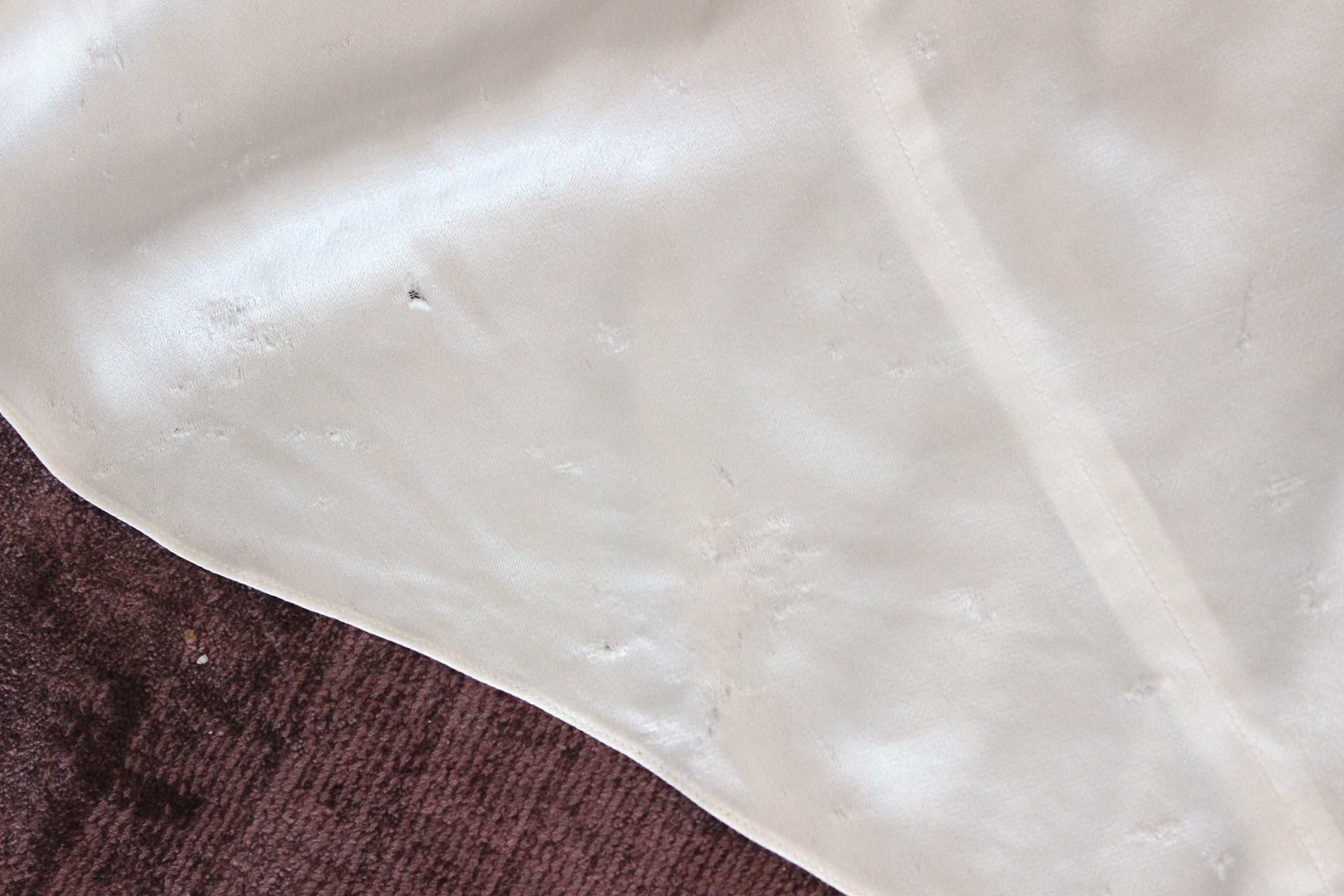 Antique 1930s White Liquid Silk Satin Plunge Neck Bias Cut Wedding Gown w/ Scalloped Train